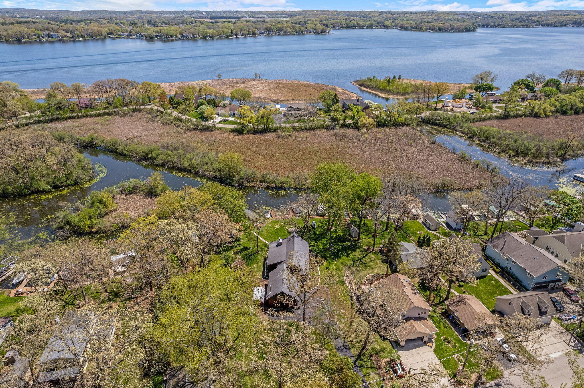 Wisconsin Lake Home for sale (MLS#: 1916433) at 3024  Nagawicka Ave, in Delafield, Wisconsin. (54 of 71)