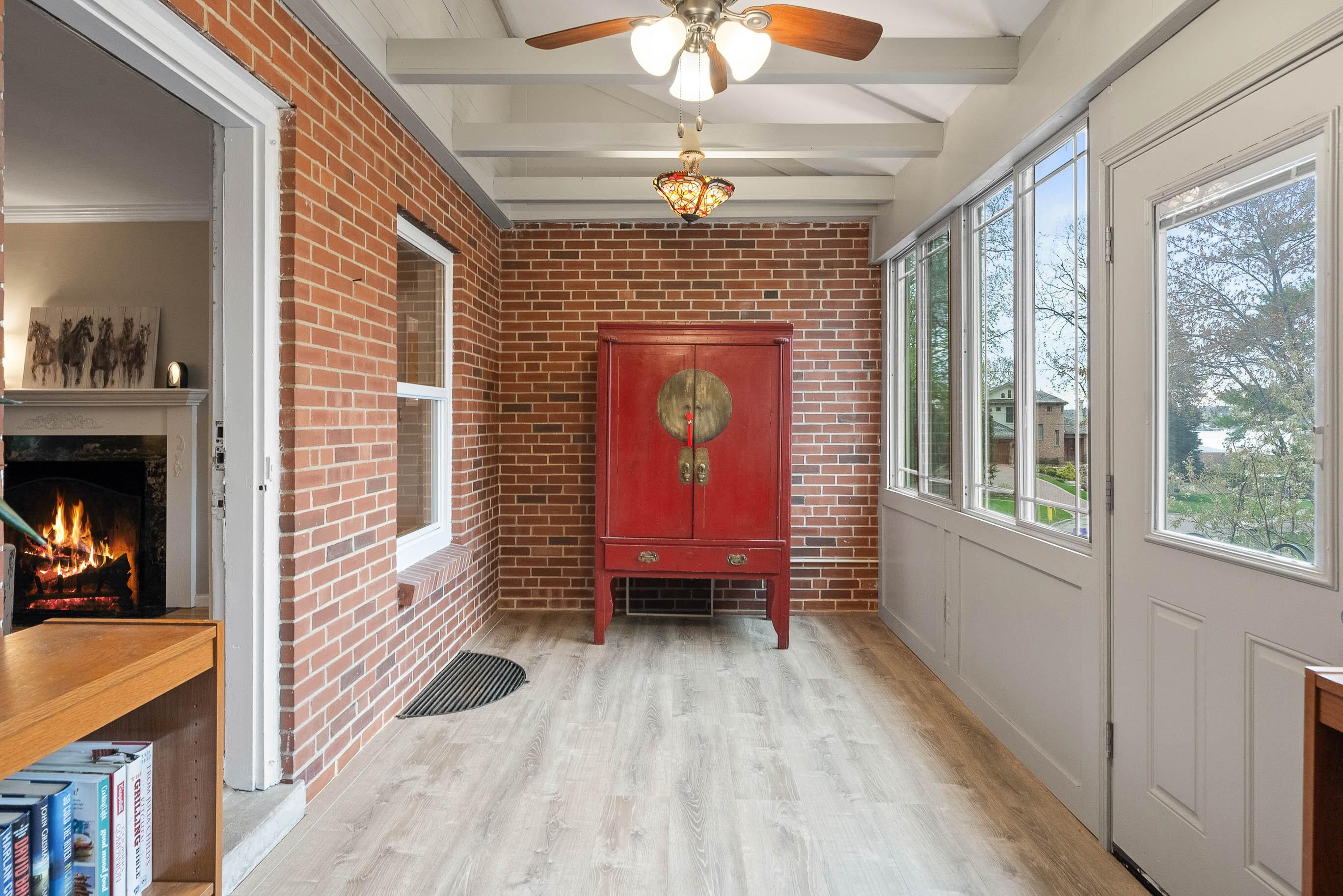 Wisconsin Lake Home for sale (MLS#: 1916575) at 1553  Orchard Ln, in Lake Geneva, Wisconsin. (8 of 51)