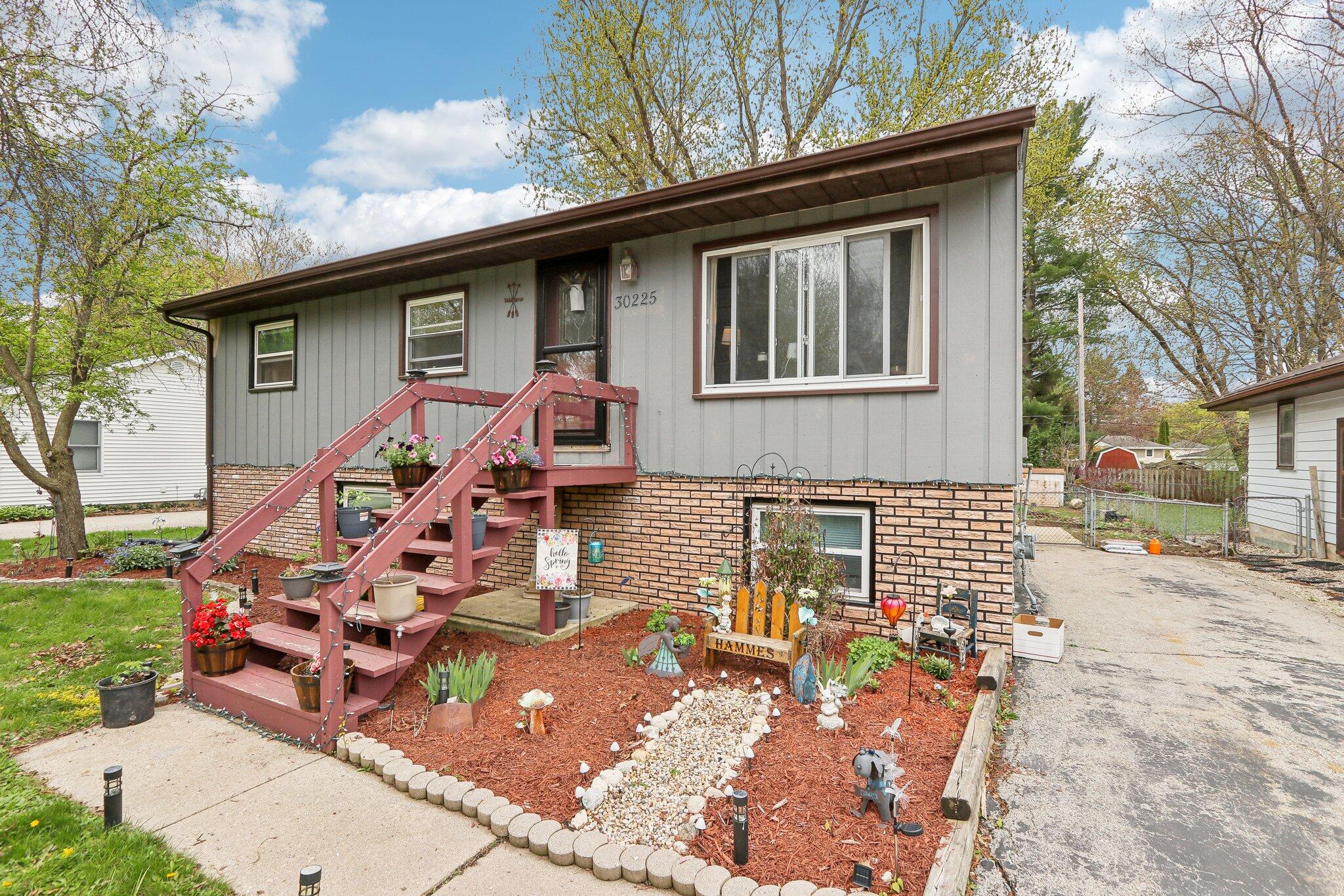 Wisconsin Lake Home for sale (MLS#: 1916697) at 30225  Sumac Dr, in Burlington, Wisconsin. (1 of 65)