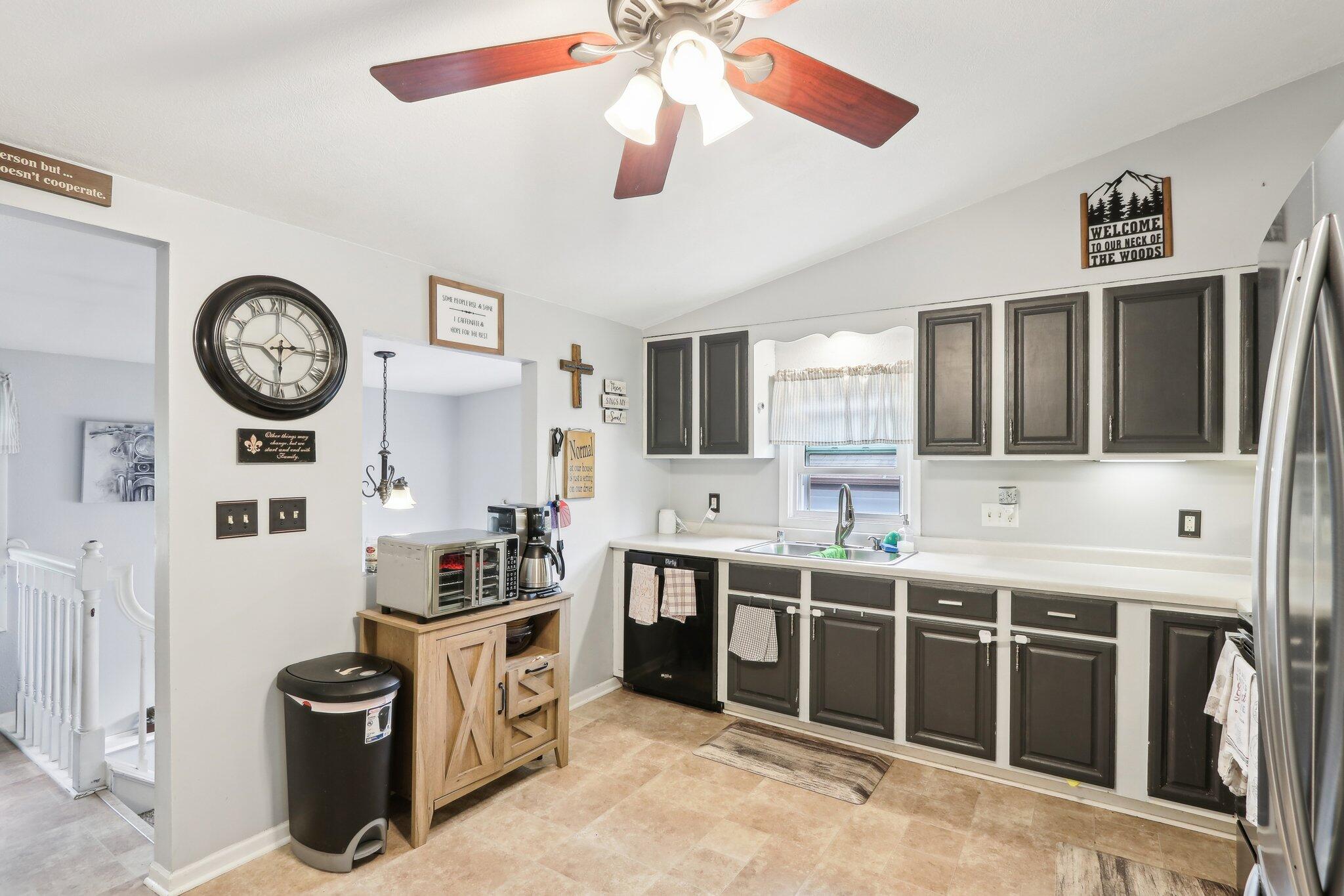 Wisconsin Lake Home for sale (MLS#: 1916697) at 30225  Sumac Dr, in Burlington, Wisconsin. (12 of 65)