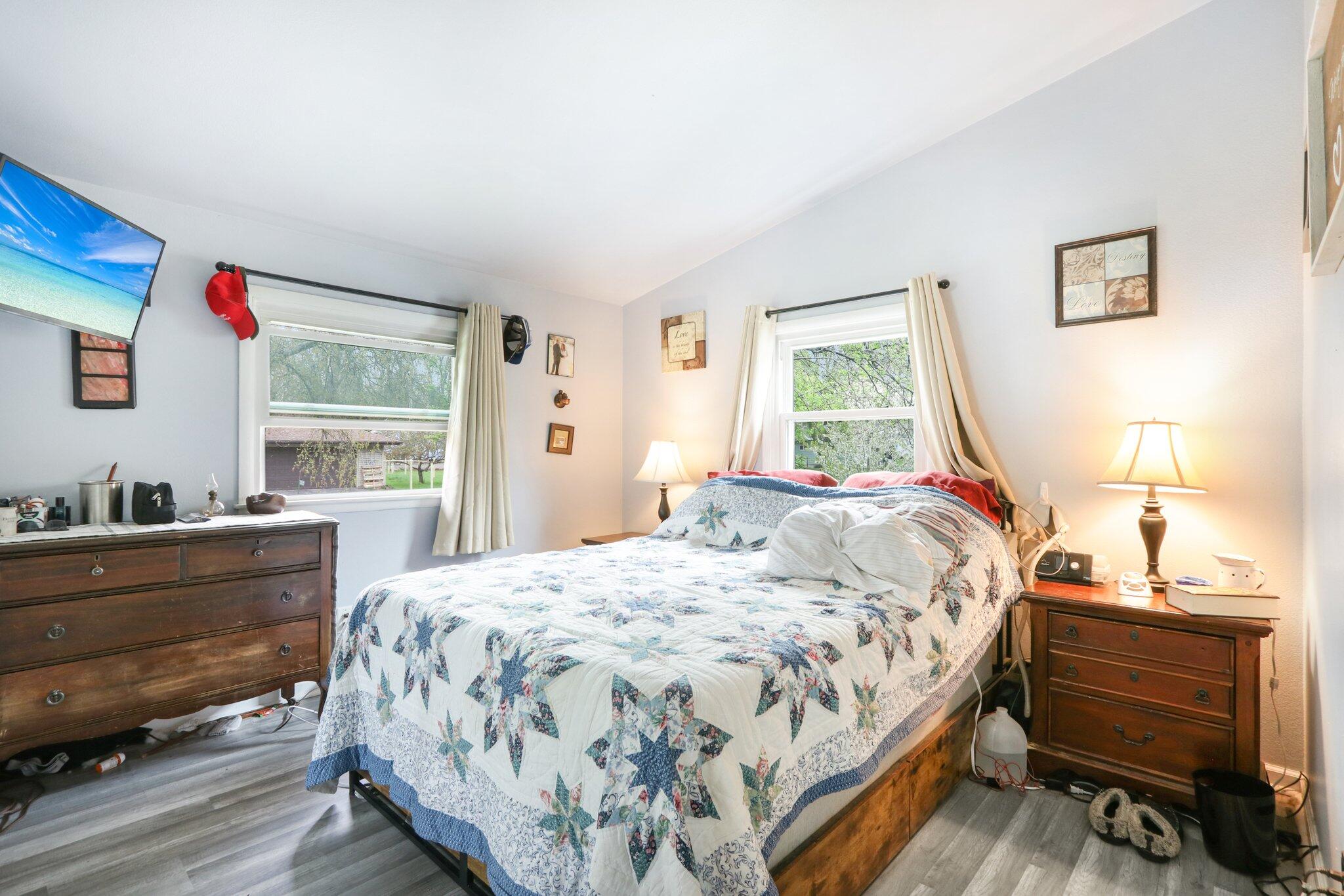 Wisconsin Lake Home for sale (MLS#: 1916697) at 30225  Sumac Dr, in Burlington, Wisconsin. (15 of 65)