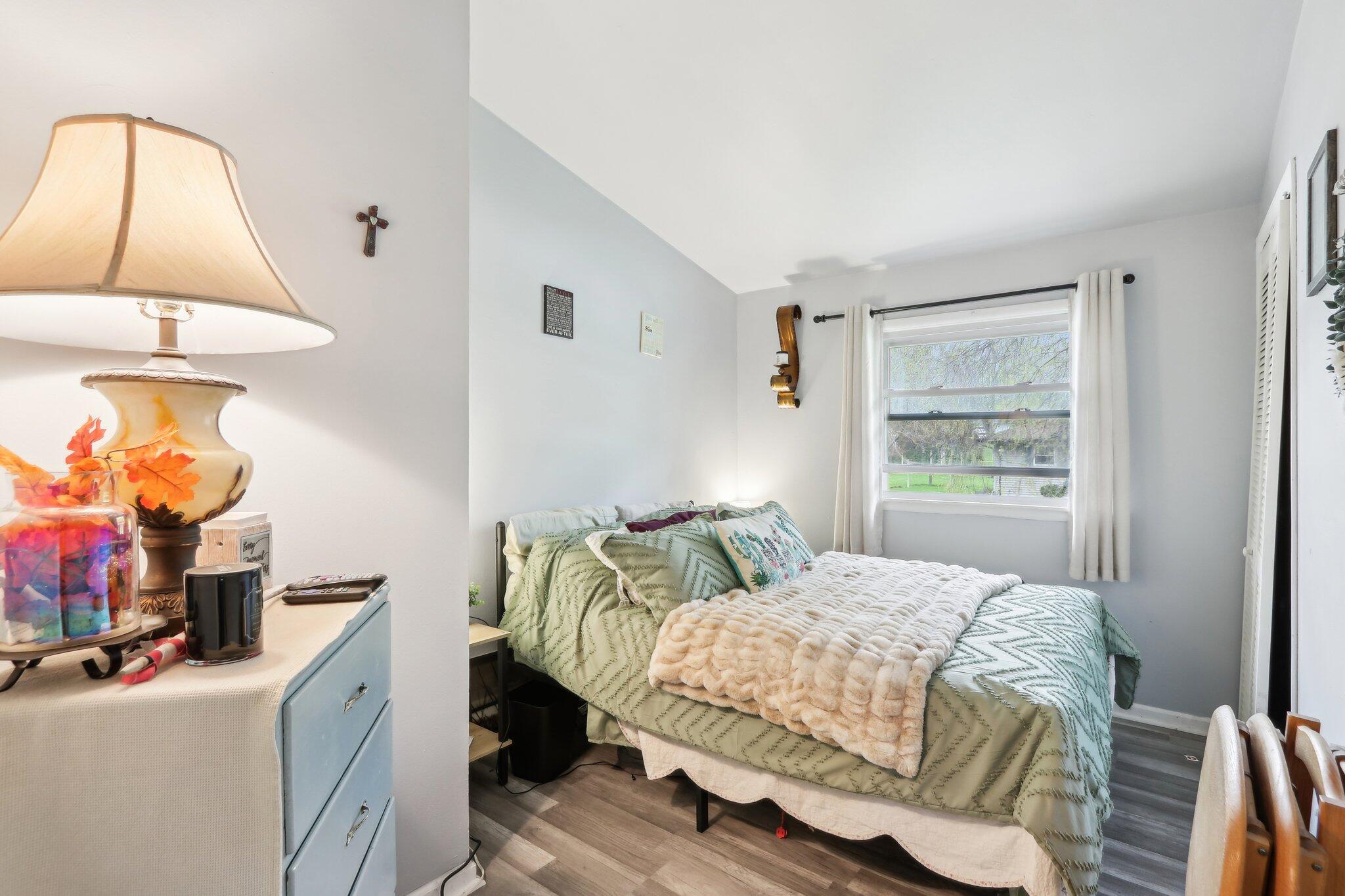 Wisconsin Lake Home for sale (MLS#: 1916697) at 30225  Sumac Dr, in Burlington, Wisconsin. (21 of 65)