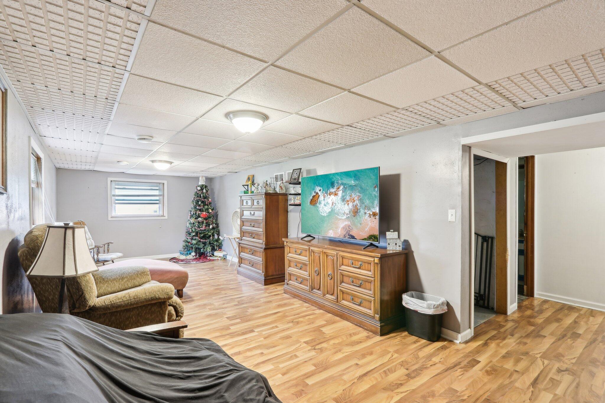 Wisconsin Lake Home for sale (MLS#: 1916697) at 30225  Sumac Dr, in Burlington, Wisconsin. (30 of 65)
