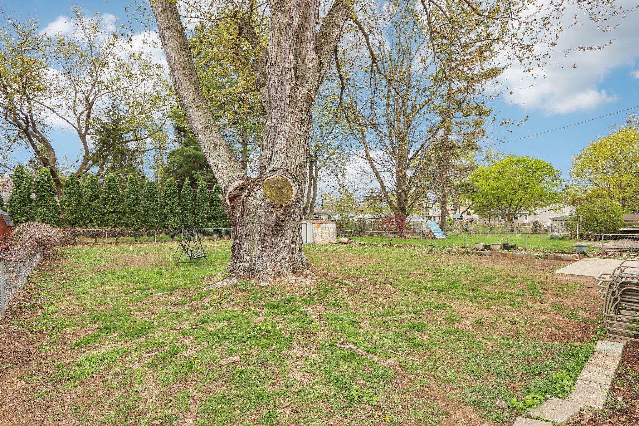 Wisconsin Lake Home for sale (MLS#: 1916697) at 30225  Sumac Dr, in Burlington, Wisconsin. (44 of 65)