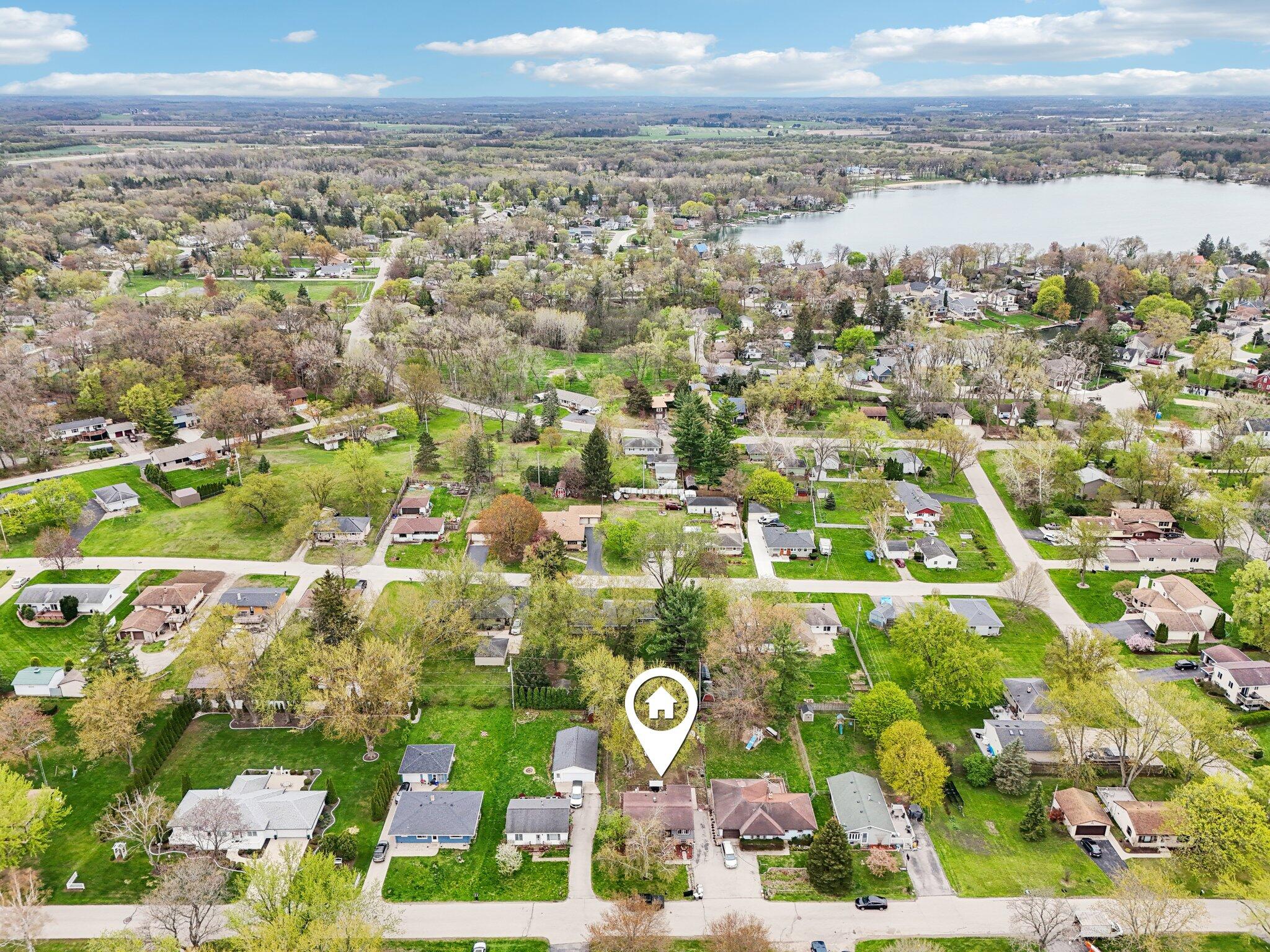 Wisconsin Lake Home for sale (MLS#: 1916697) at 30225  Sumac Dr, in Burlington, Wisconsin. (62 of 65)