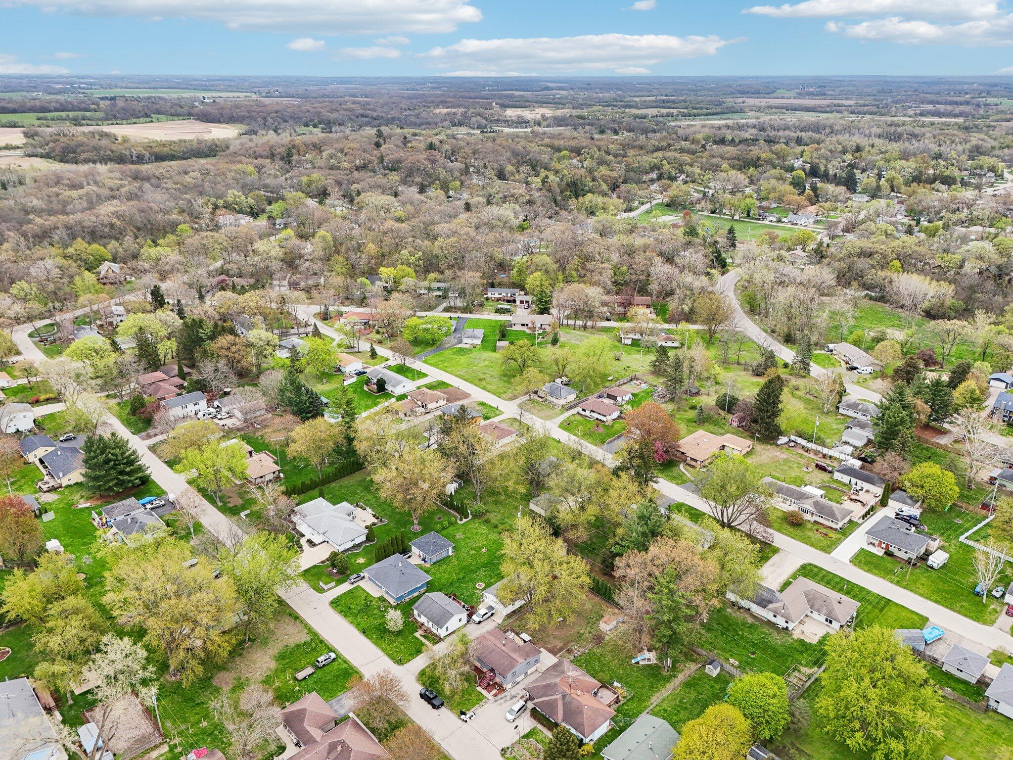 Wisconsin Lake Home for sale (MLS#: 1916697) at 30225  Sumac Dr, in Burlington, Wisconsin. (63 of 65)
