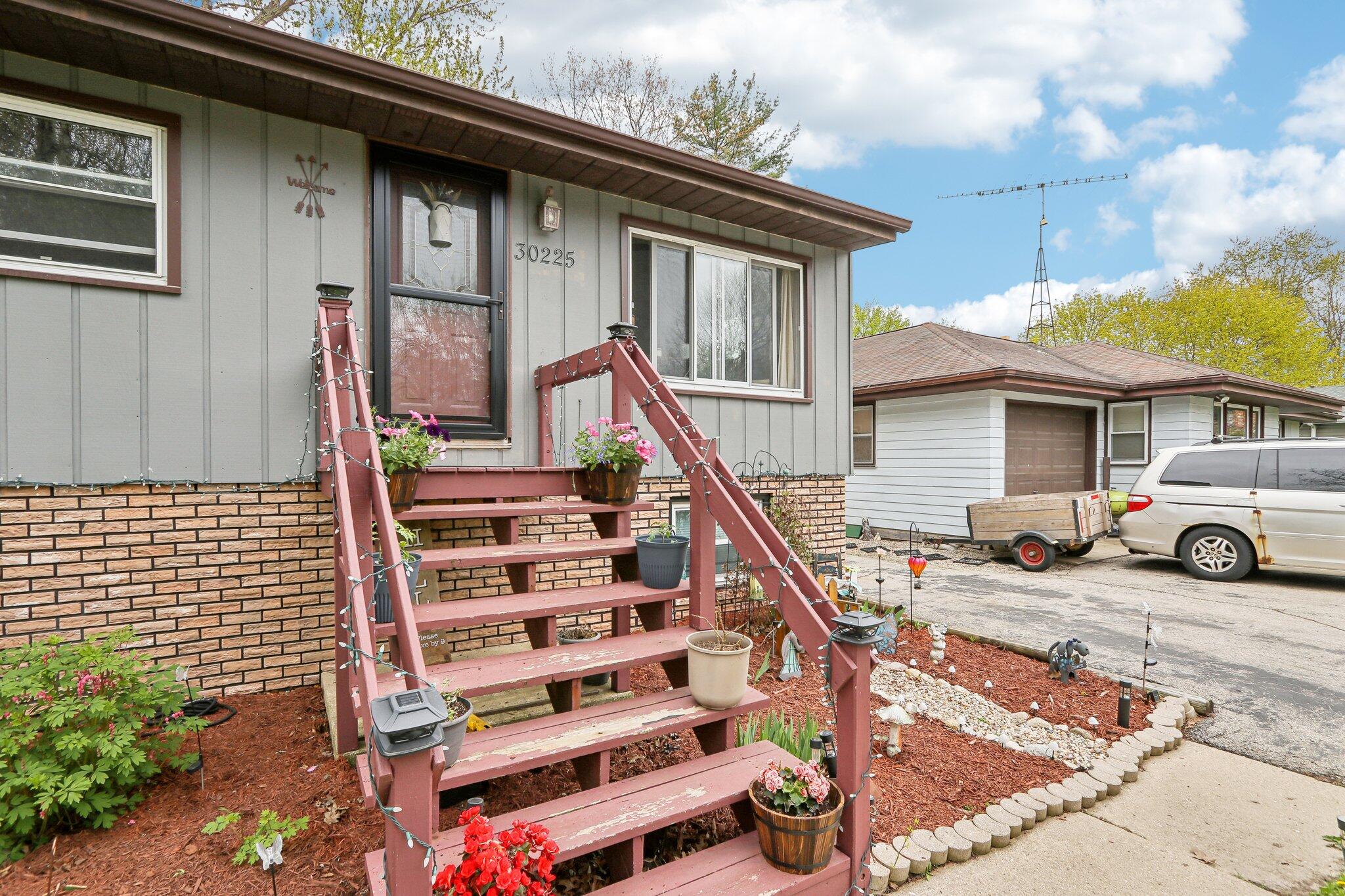 Wisconsin Lake Home for sale (MLS#: 1916697) at 30225  Sumac Dr, in Burlington, Wisconsin. (65 of 65)