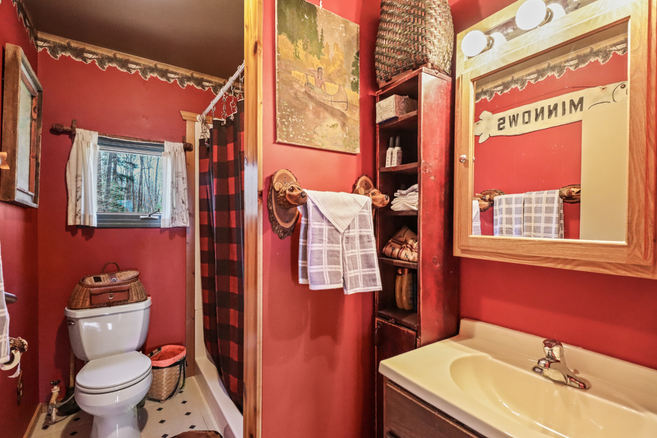Wisconsin Lake Home for sale (MLS#: 1916765) at 5976 N Scott Rd, in Mercer, Wisconsin. (18 of 39)