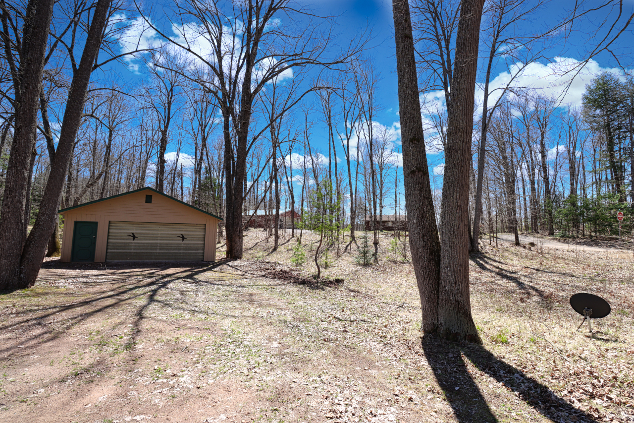 Wisconsin Lake Home for sale (MLS#: 1916765) at 5976 N Scott Rd, in Mercer, Wisconsin. (21 of 39)