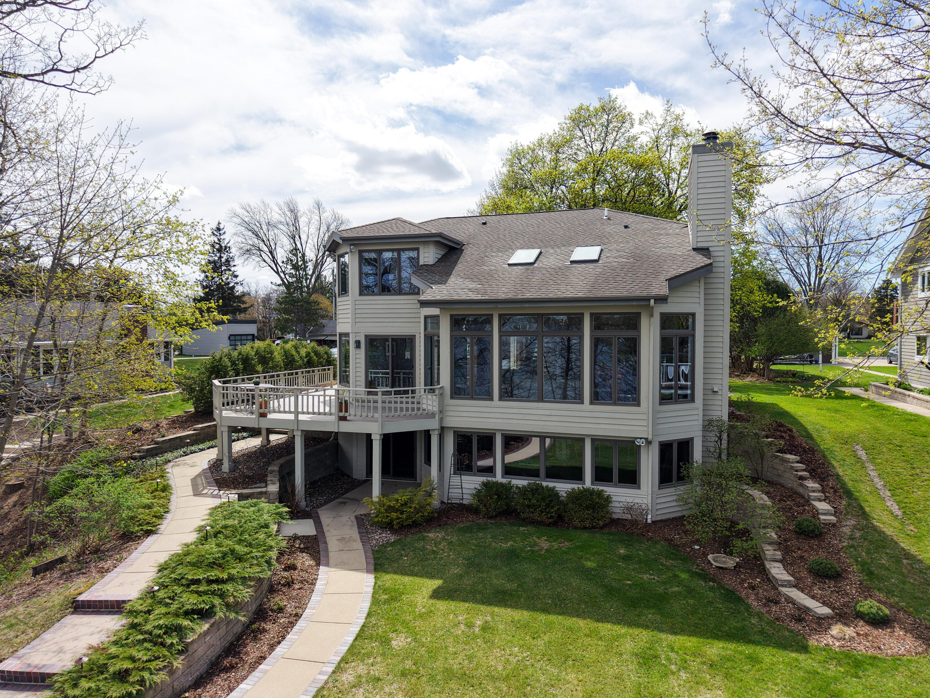 Wisconsin Lake Home for sale (MLS#: 1916939) at W290N8220  Florencetta Hts, in Merton, Wisconsin. (2 of 70)