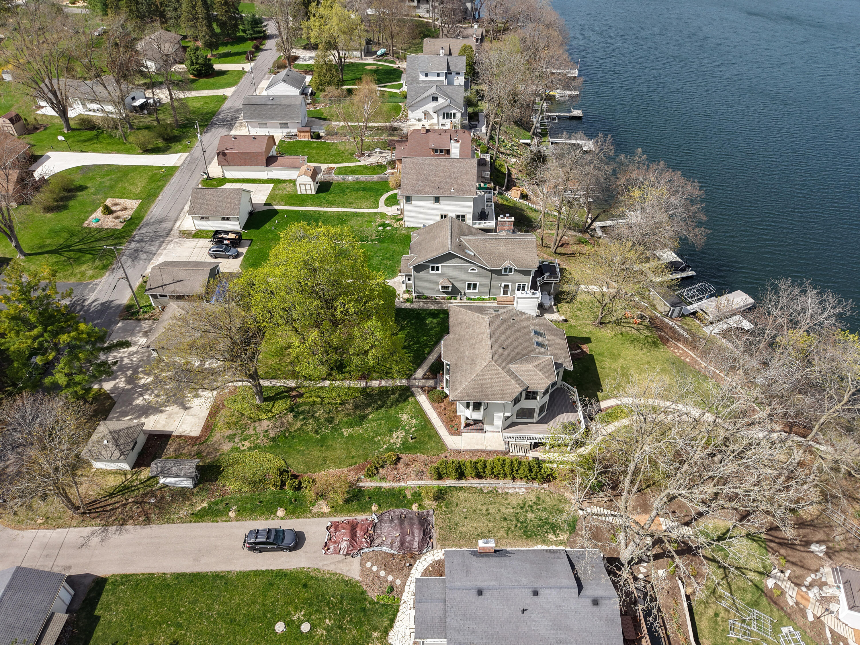 Wisconsin Lake Home for sale (MLS#: 1916939) at W290N8220  Florencetta Hts, in Merton, Wisconsin. (11 of 70)