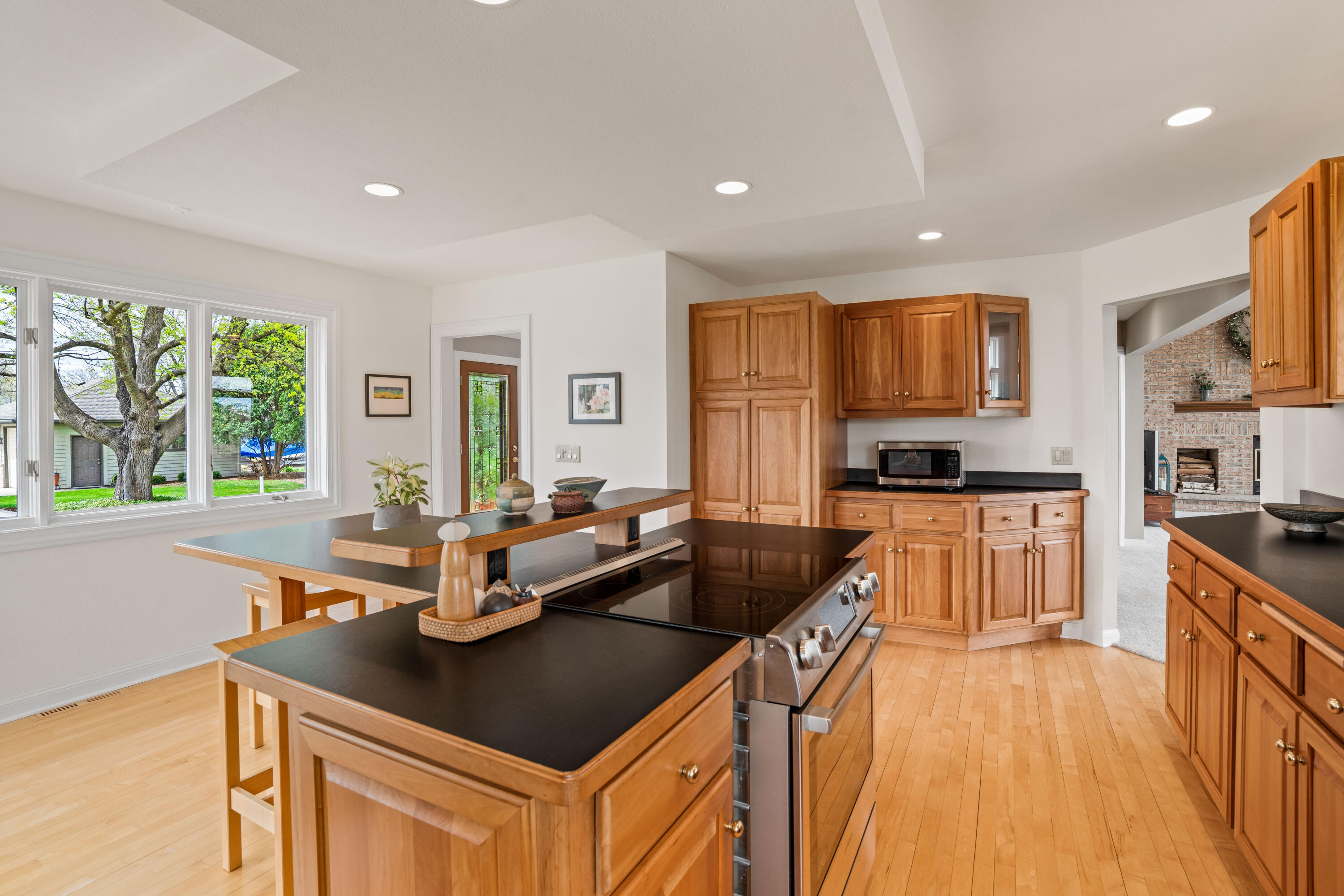 Wisconsin Lake Home for sale (MLS#: 1916939) at W290N8220  Florencetta Hts, in Merton, Wisconsin. (28 of 70)