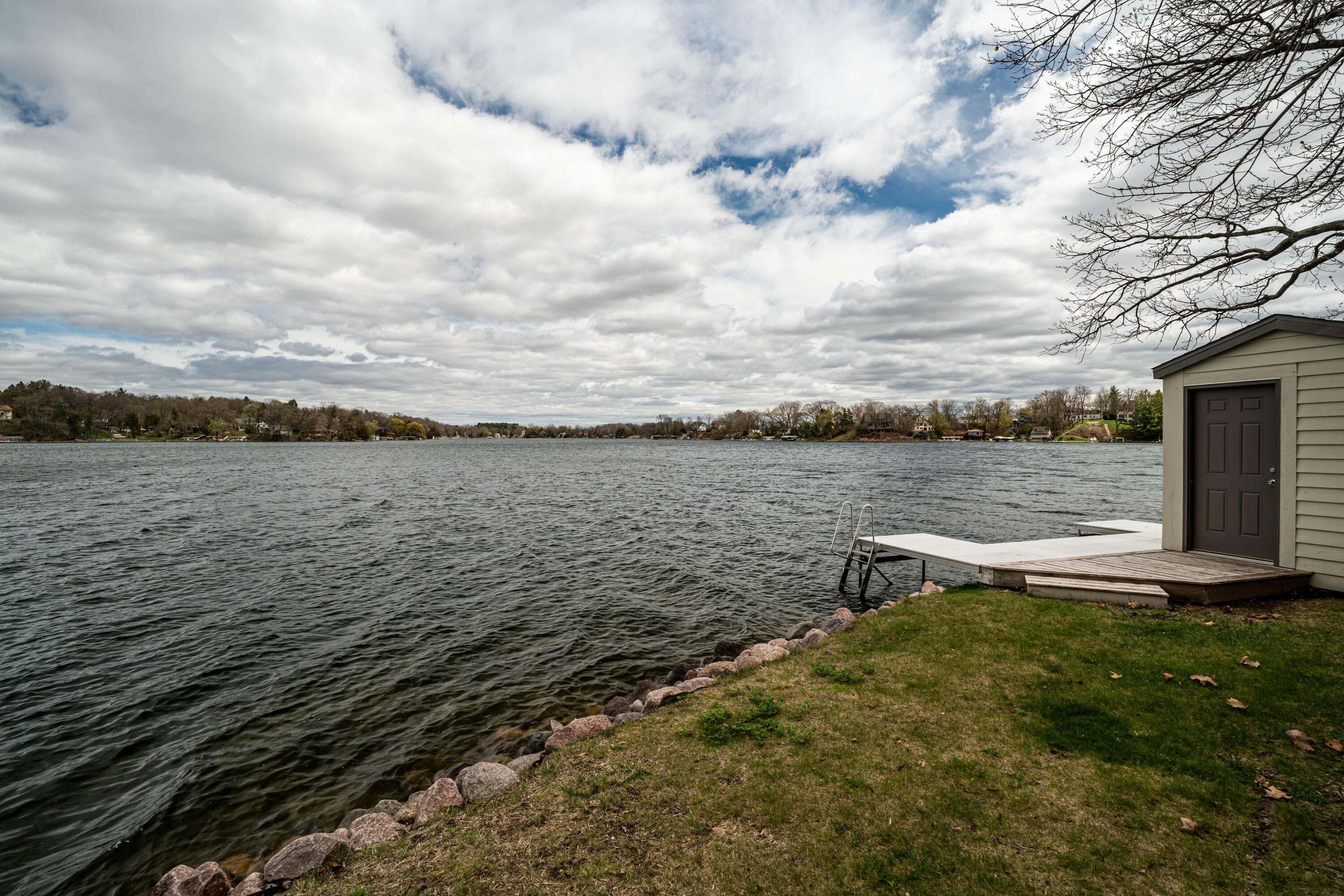 Wisconsin Lake Home for sale (MLS#: 1916939) at W290N8220  Florencetta Hts, in Merton, Wisconsin. (61 of 70)
