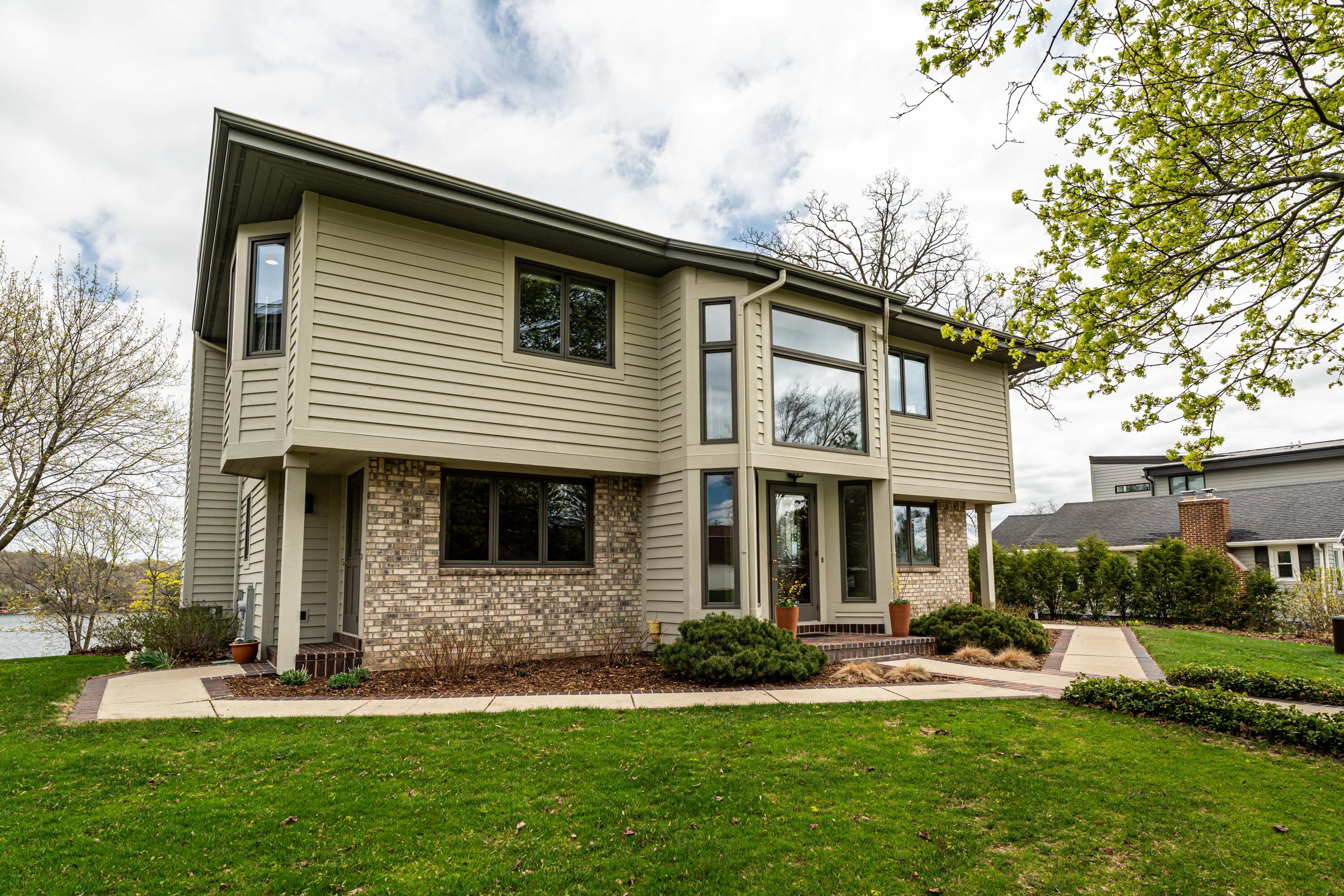 Wisconsin Lake Home for sale (MLS#: 1916939) at W290N8220  Florencetta Hts, in Merton, Wisconsin. (65 of 70)
