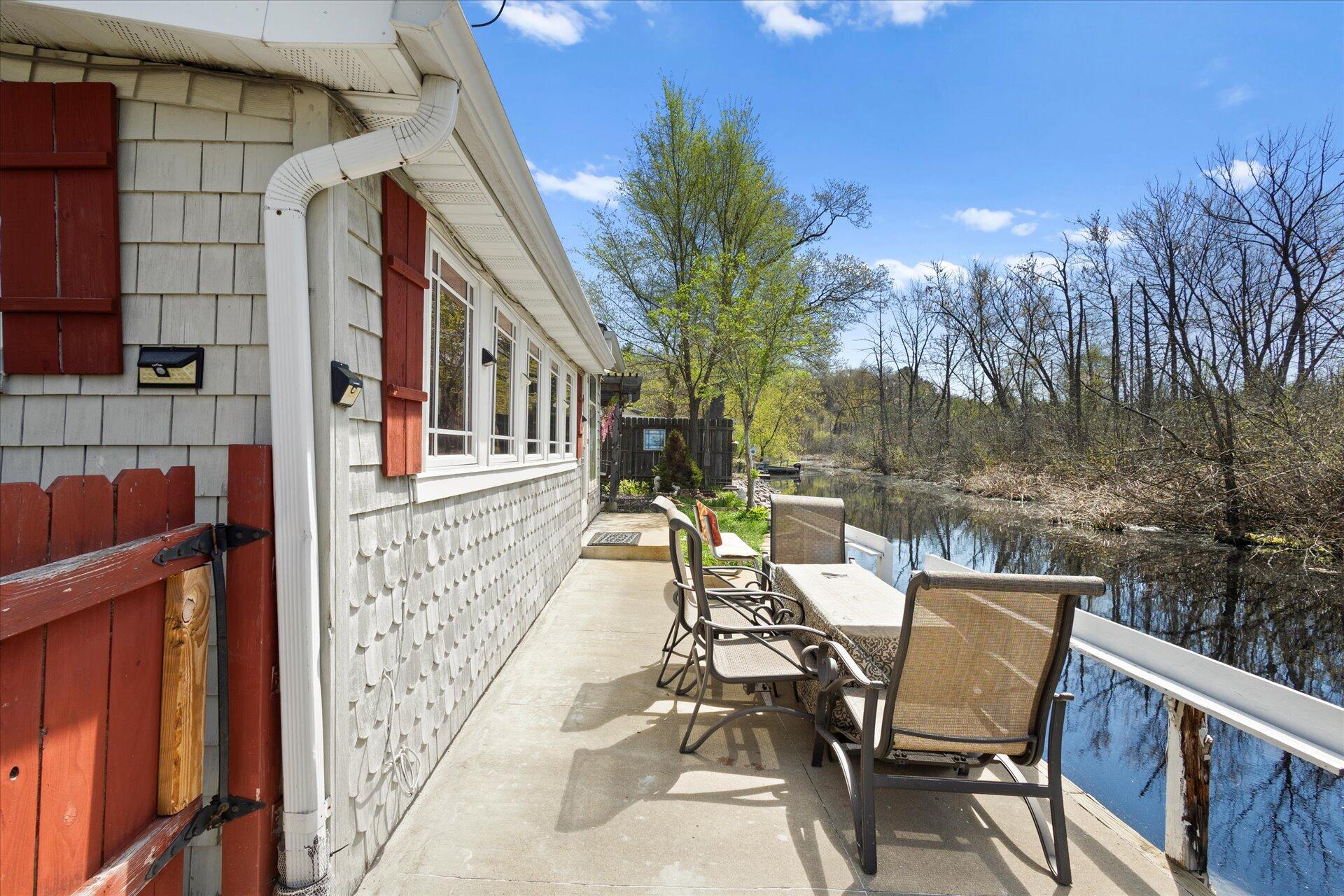 Wisconsin Lake Home for sale (MLS#: 1917046) at W1289  Beach Rd, in East Troy, Wisconsin. (18 of 22)