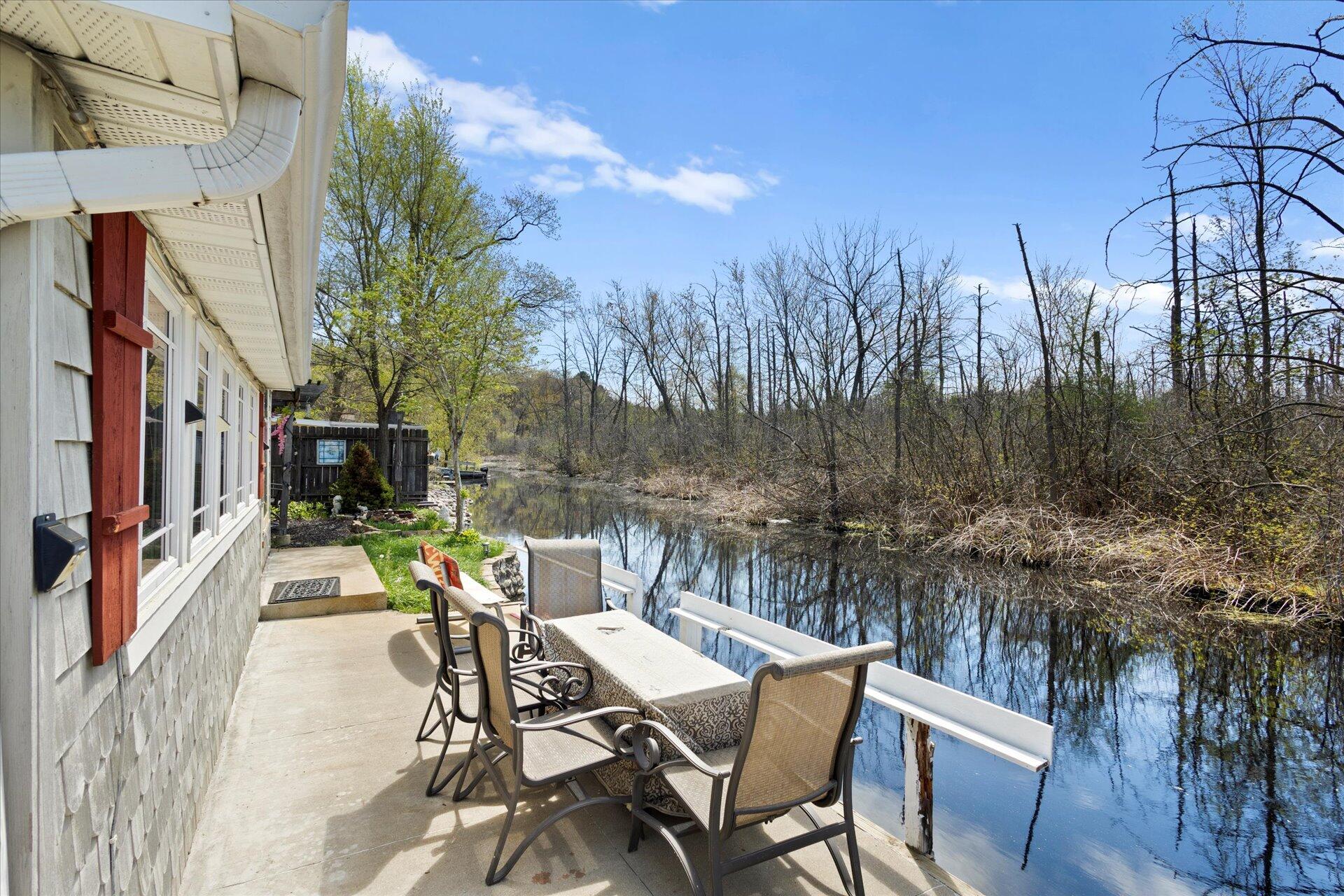Wisconsin Lake Home for sale (MLS#: 1917046) at W1289  Beach Rd, in East Troy, Wisconsin. (21 of 22)