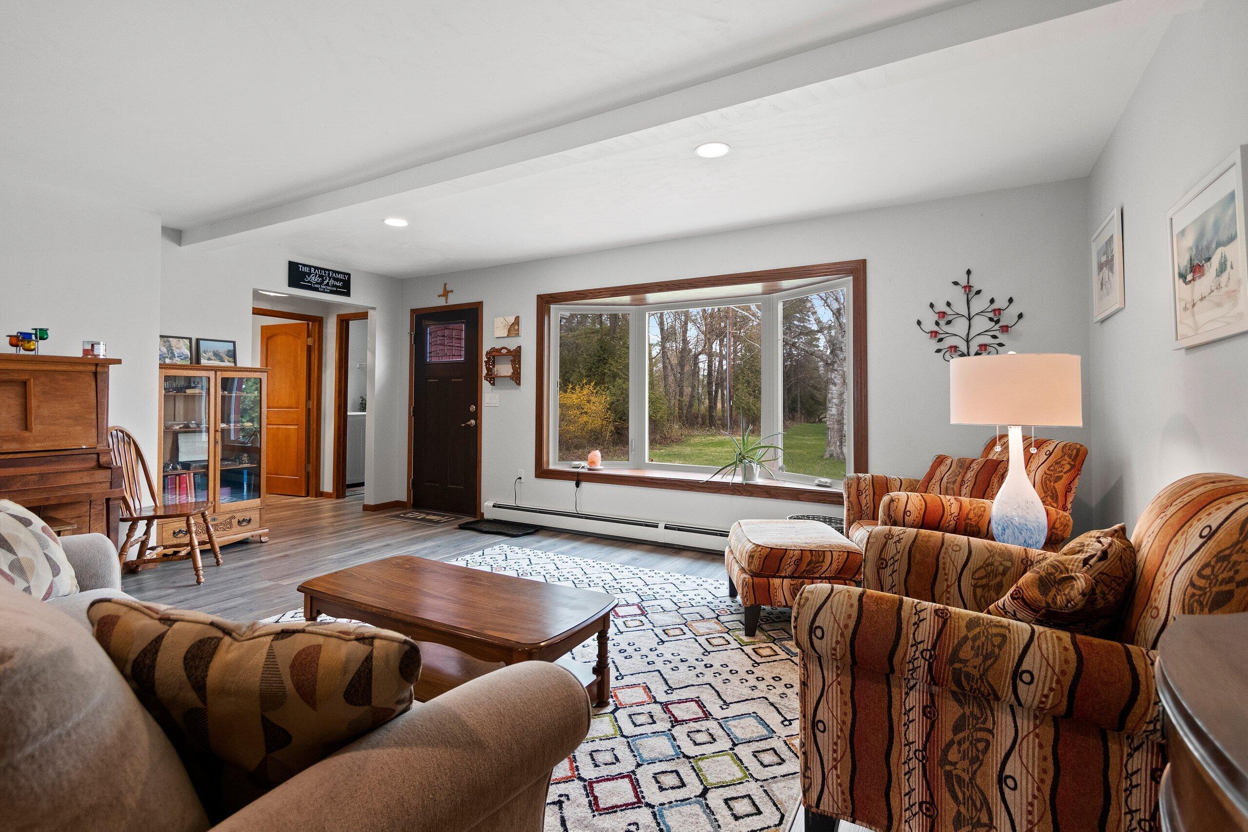 Wisconsin Lake Home for sale (MLS#: 1917083) at 1020  Lakeview Dr, in Algoma, Wisconsin. (35 of 67)