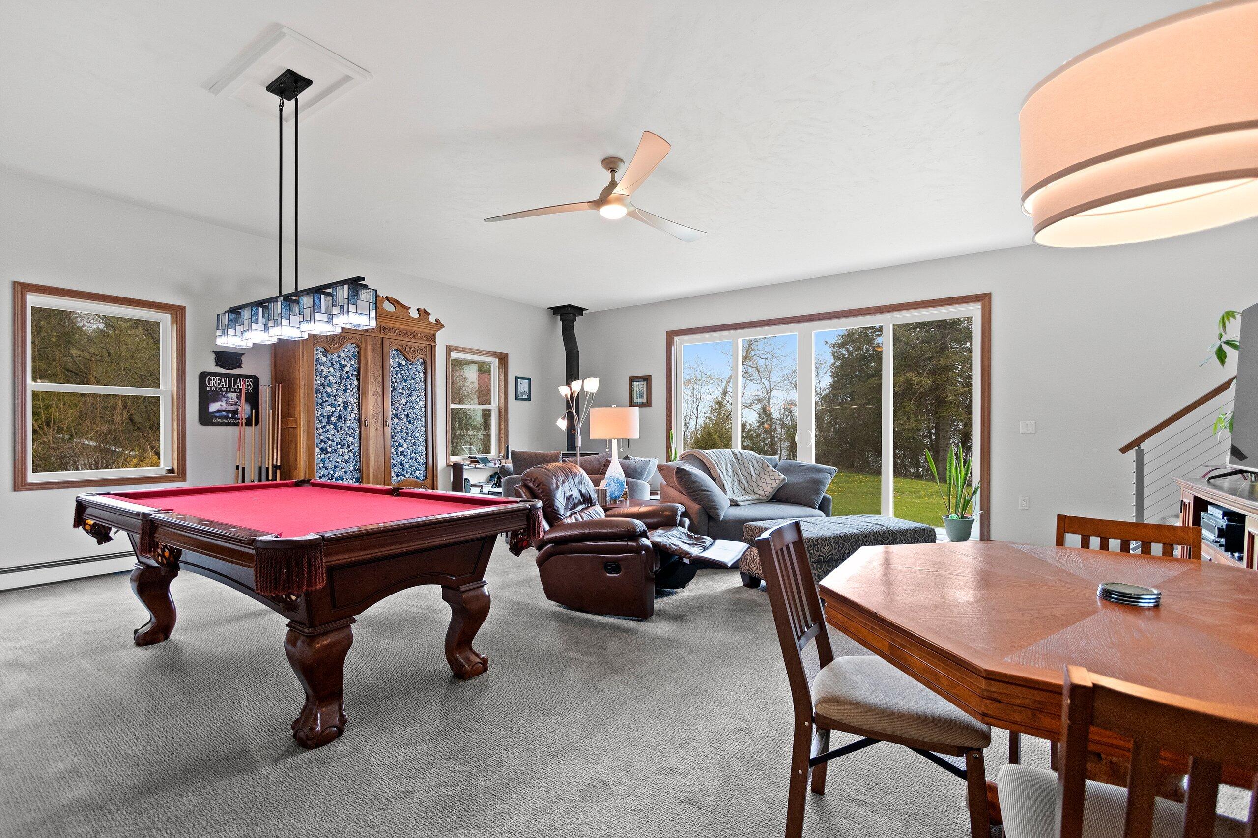 Wisconsin Lake Home for sale (MLS#: 1917083) at 1020  Lakeview Dr, in Algoma, Wisconsin. (5 of 67)