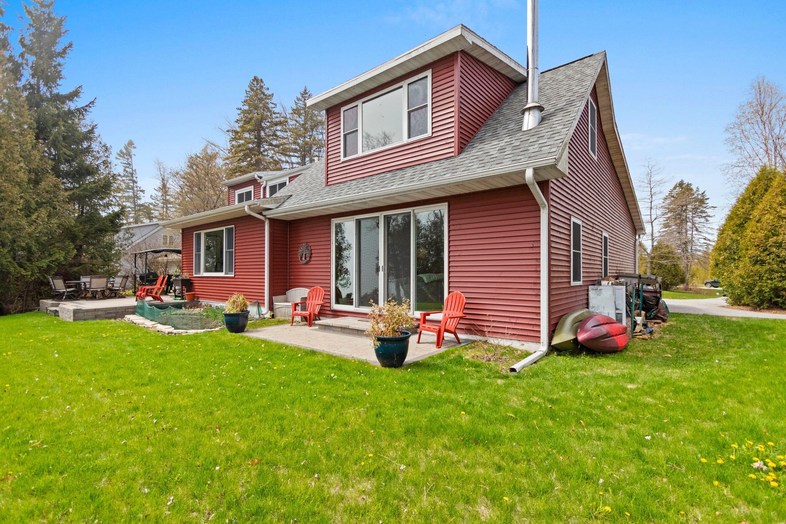 Wisconsin Lake Home for sale (MLS#: 1917083) at 1020  Lakeview Dr, in Algoma, Wisconsin. (58 of 67)