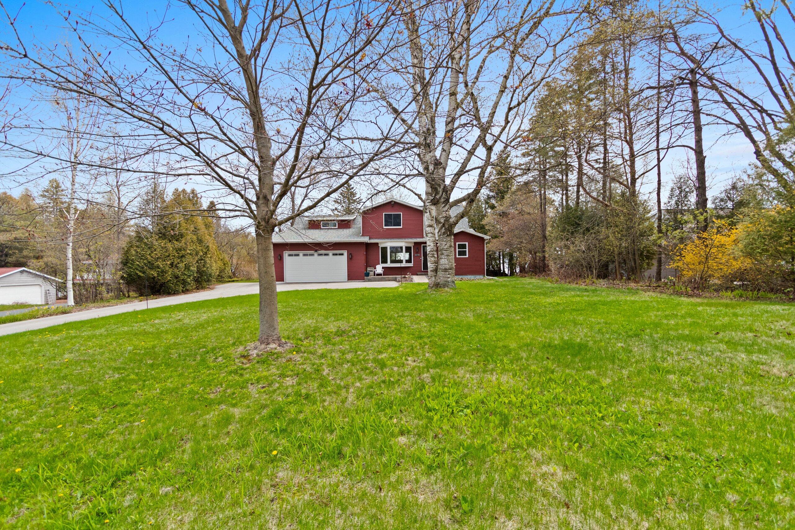 Wisconsin Lake Home for sale (MLS#: 1917083) at 1020  Lakeview Dr, in Algoma, Wisconsin. (59 of 67)