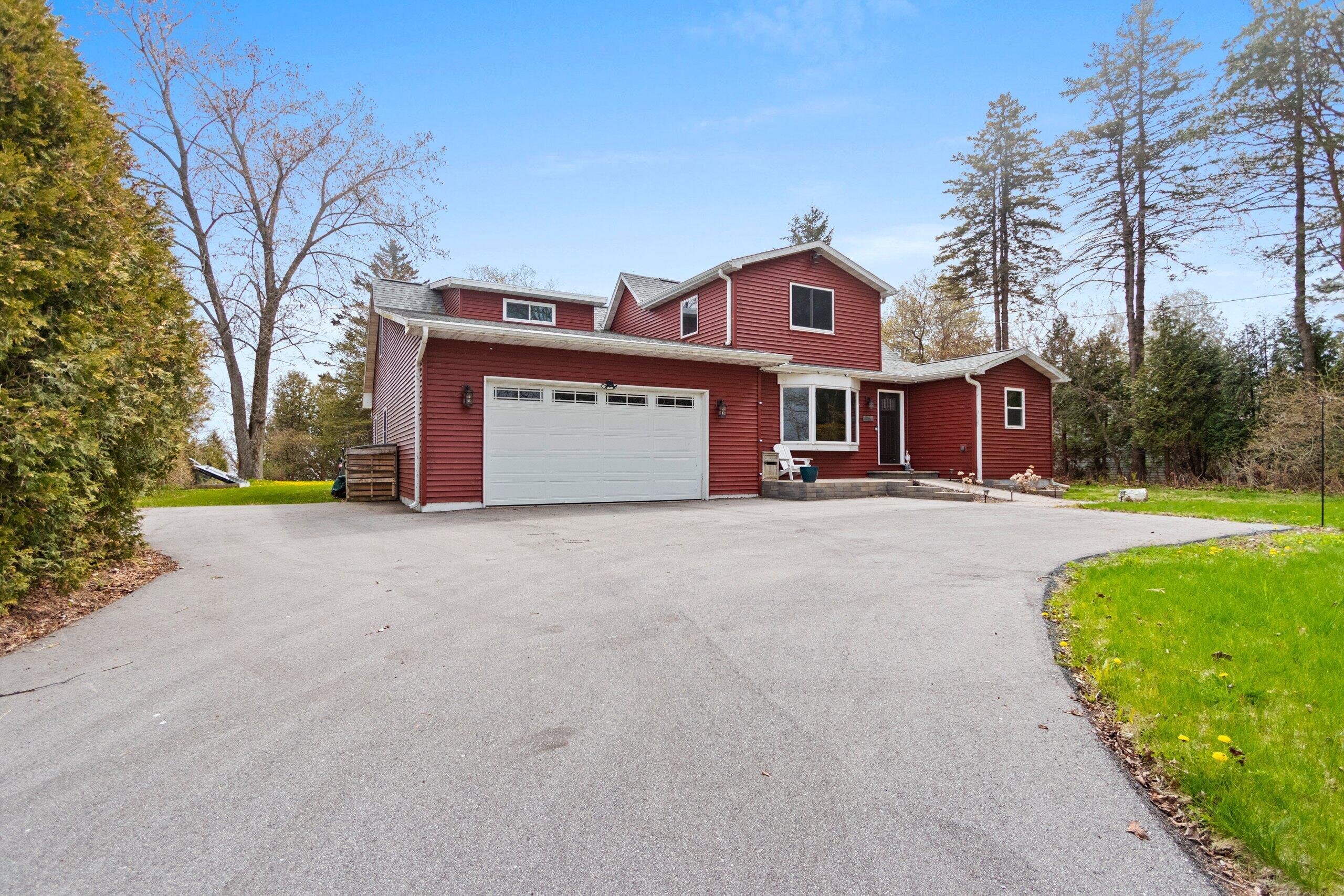 Wisconsin Lake Home for sale (MLS#: 1917083) at 1020  Lakeview Dr, in Algoma, Wisconsin. (61 of 67)