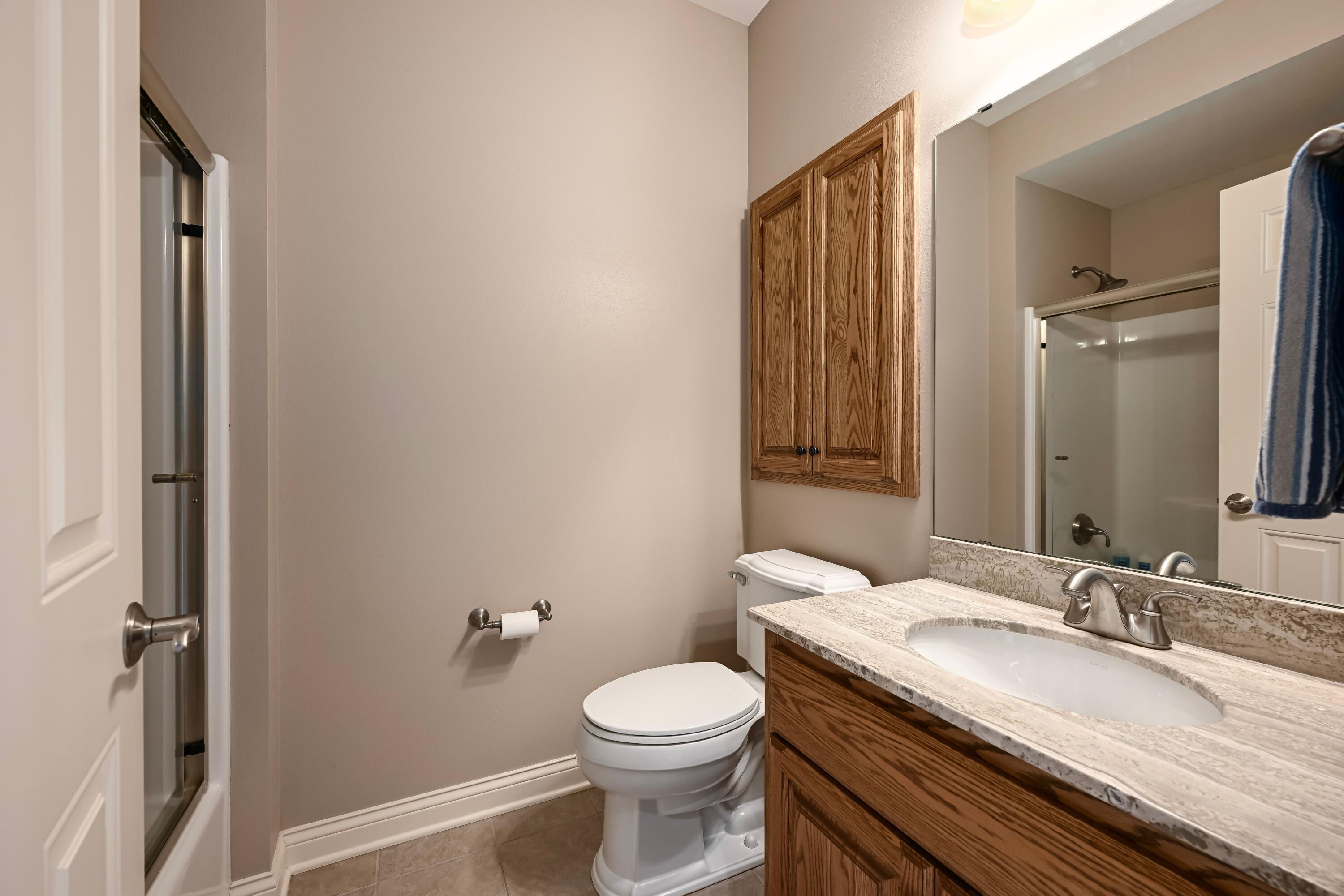 Wisconsin Lake Home for sale (MLS#: 1917094) at 18731  Walden Dr, in Yorkville, Wisconsin. (16 of 40)