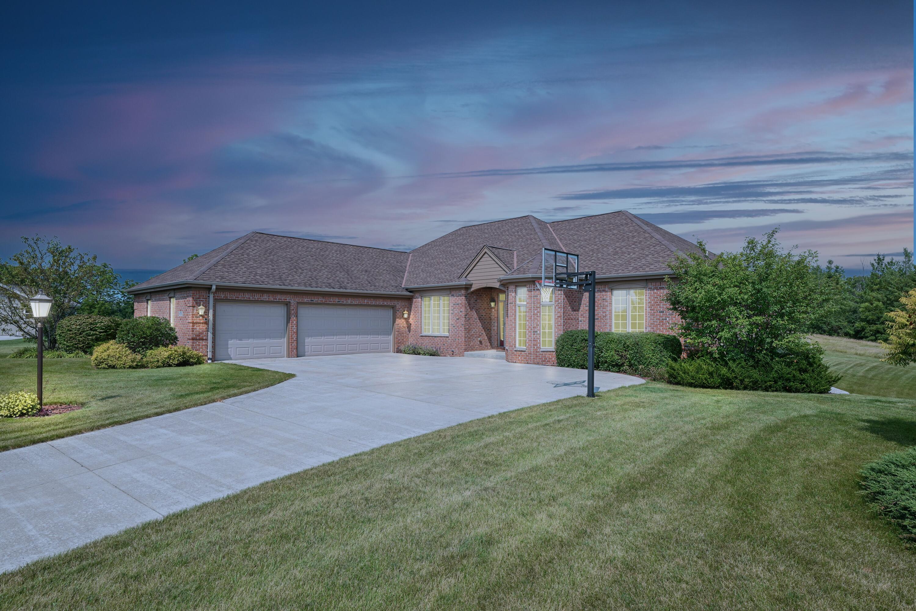 Wisconsin Lake Home for sale (MLS#: 1917094) at 18731  Walden Dr, in Yorkville, Wisconsin. (39 of 40)