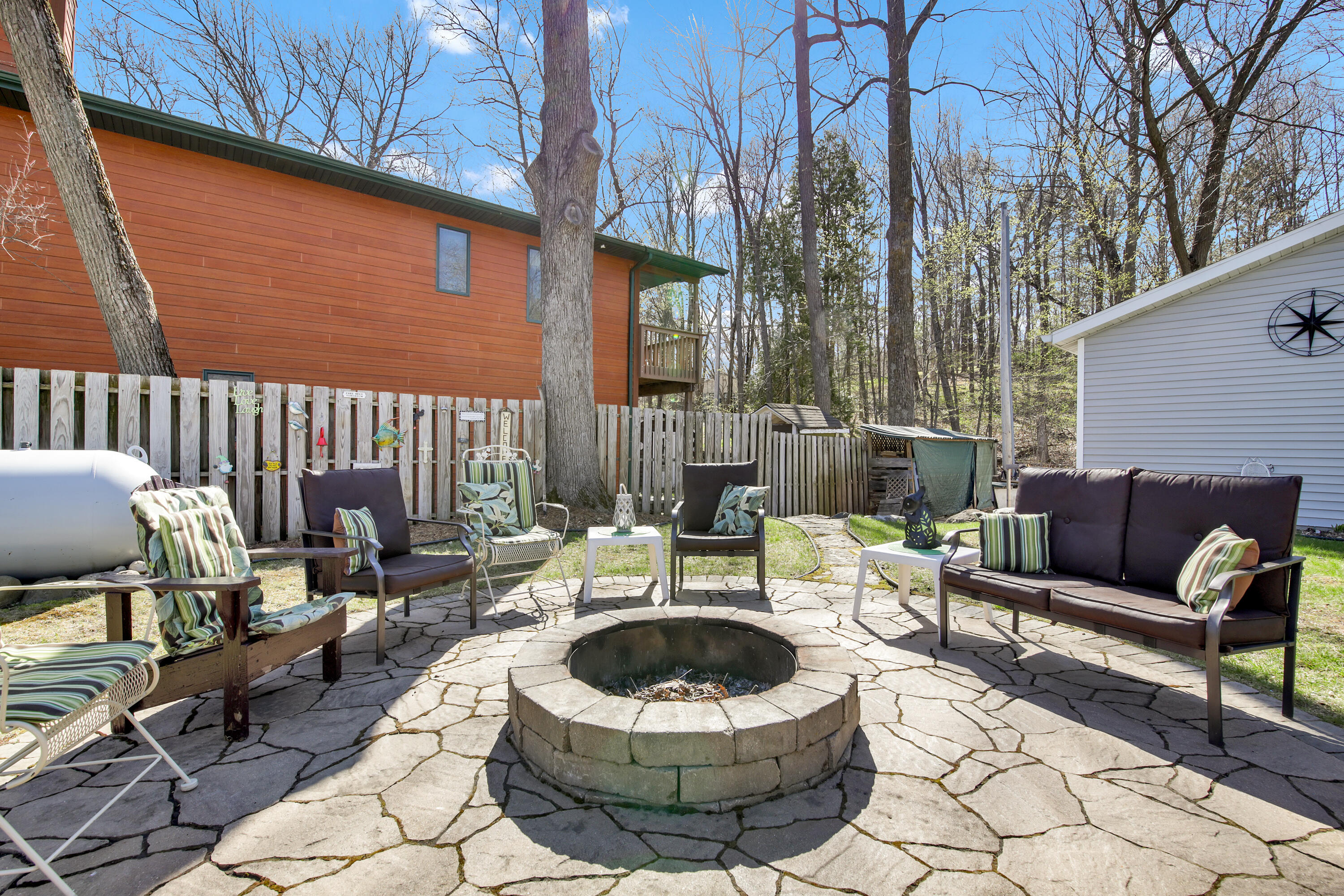 Wisconsin Lake Home for sale (MLS#: 1917304) at N1940  Forest Lake Rd, in Auburn, Wisconsin. (18 of 25)