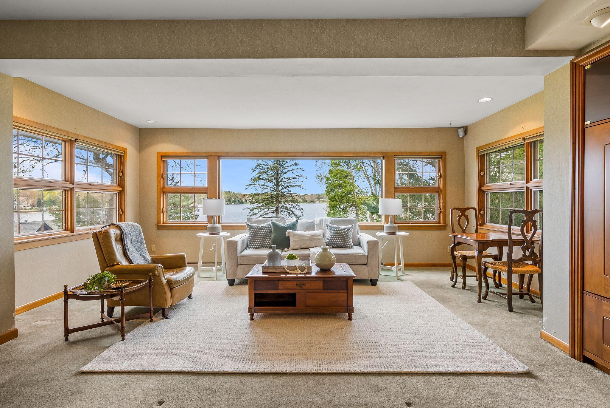 Wisconsin Lake Home for sale (MLS#: 1917418) at N67W32358  Wildwood Point Rd, in Merton, Wisconsin. (6 of 19)