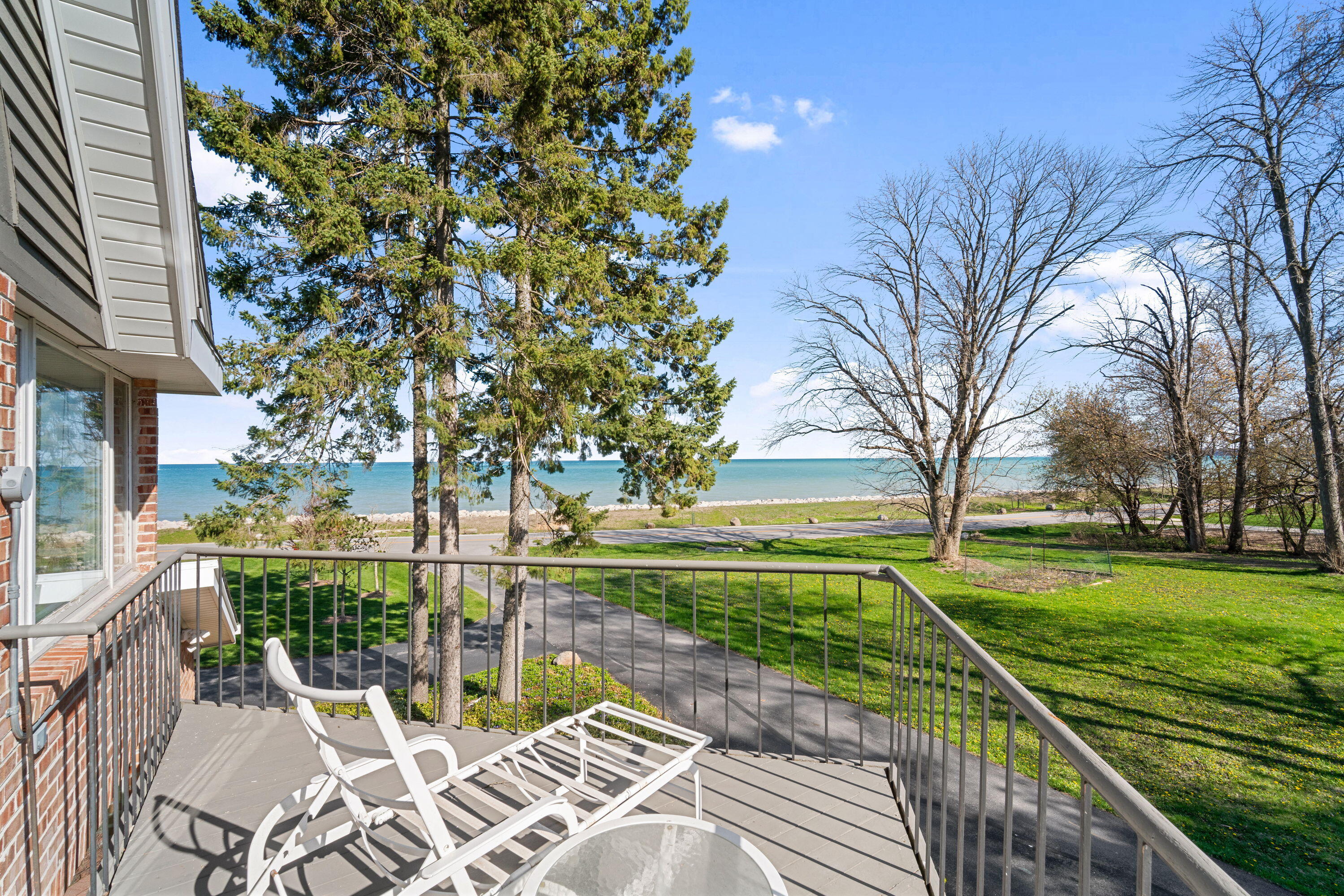 Wisconsin Lake Home for sale (MLS#: 1917612) at 7515 N Beach Dr, in Fox Point, Wisconsin. (24 of 44)