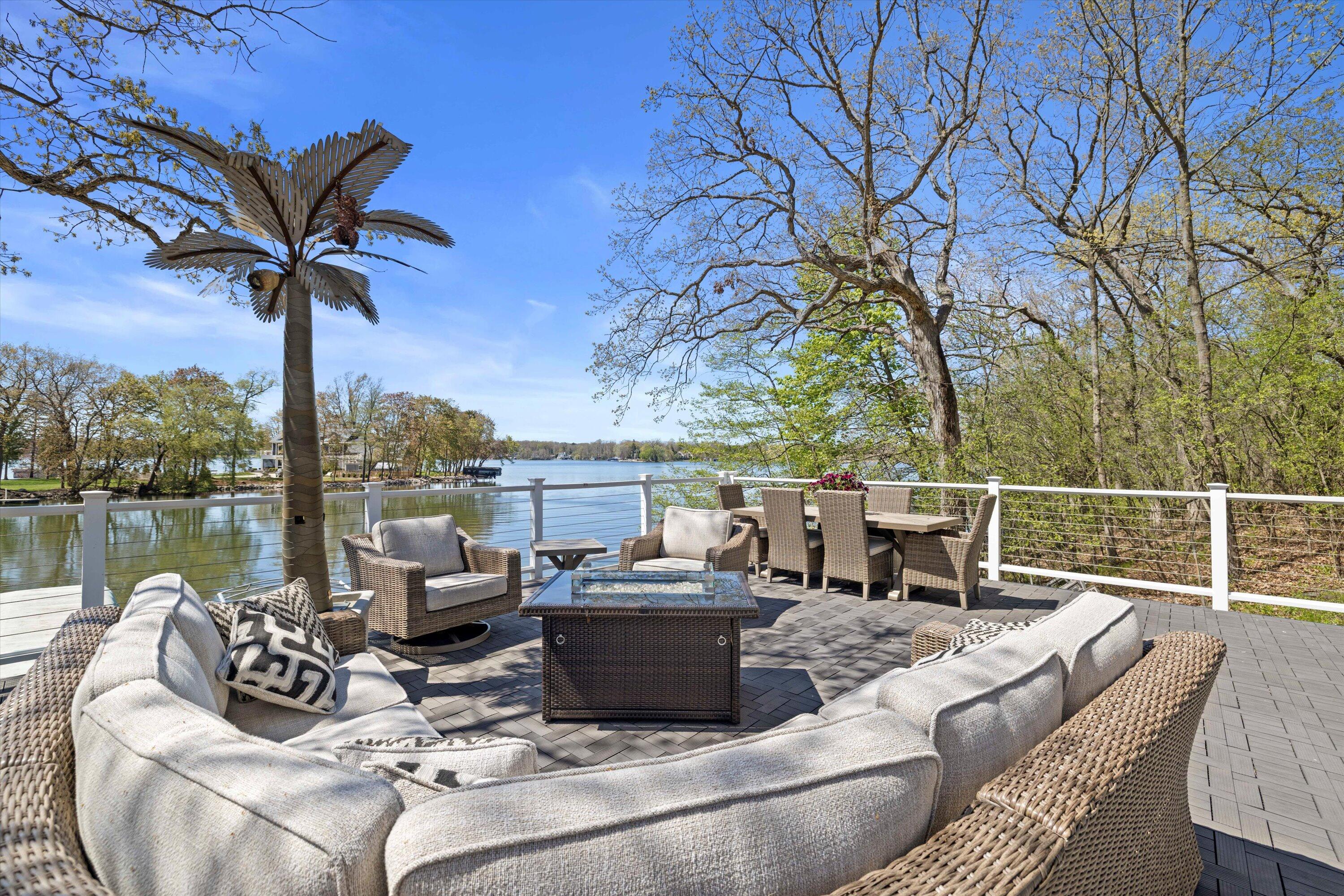 Wisconsin Lake Home for sale (MLS#: 1917681) at W332N6131  County Road C -, in Merton, Wisconsin. (2 of 51)