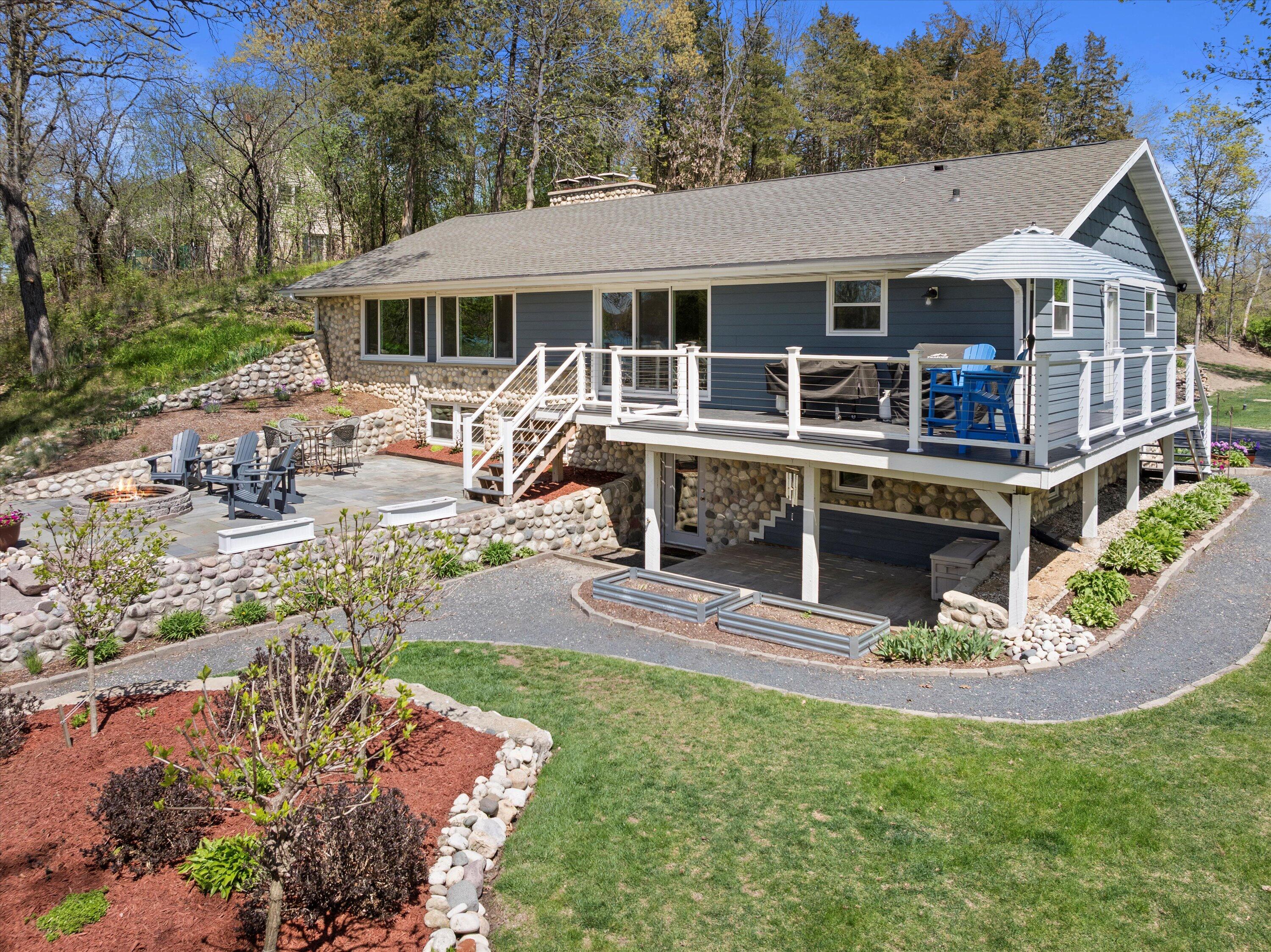 Wisconsin Lake Home for sale (MLS#: 1917681) at W332N6131  County Road C -, in Merton, Wisconsin. (46 of 51)
