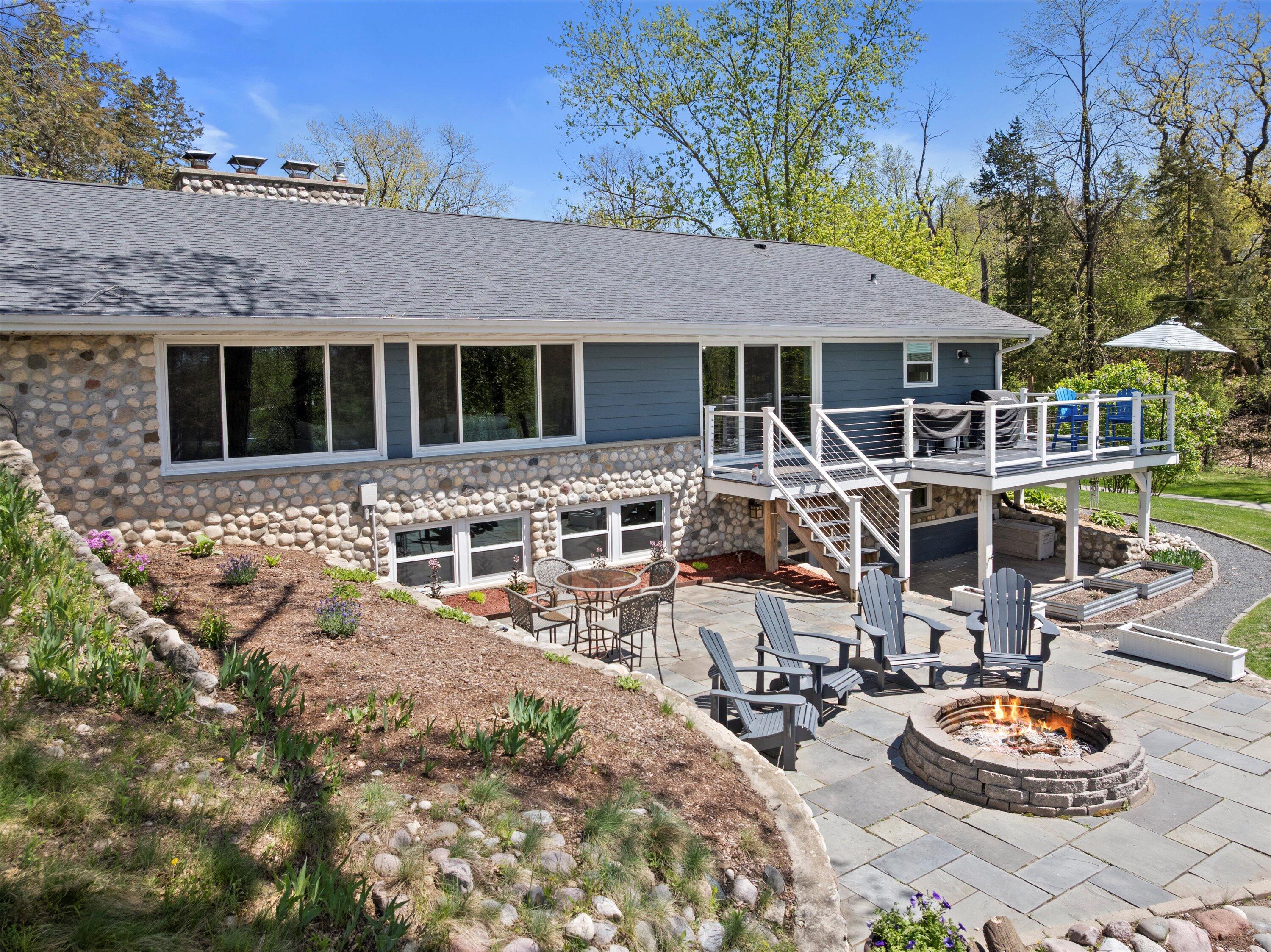Wisconsin Lake Home for sale (MLS#: 1917681) at W332N6131  County Road C -, in Merton, Wisconsin. (49 of 51)