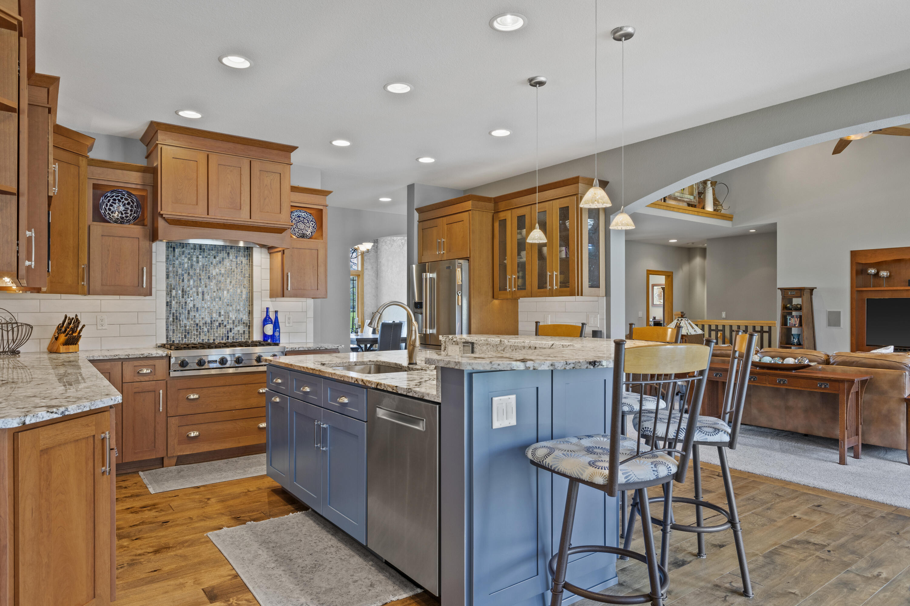 Wisconsin Lake Home for sale (MLS#: 1917726) at 5122  Alexander Dr, in Caledonia, Wisconsin. (12 of 62)