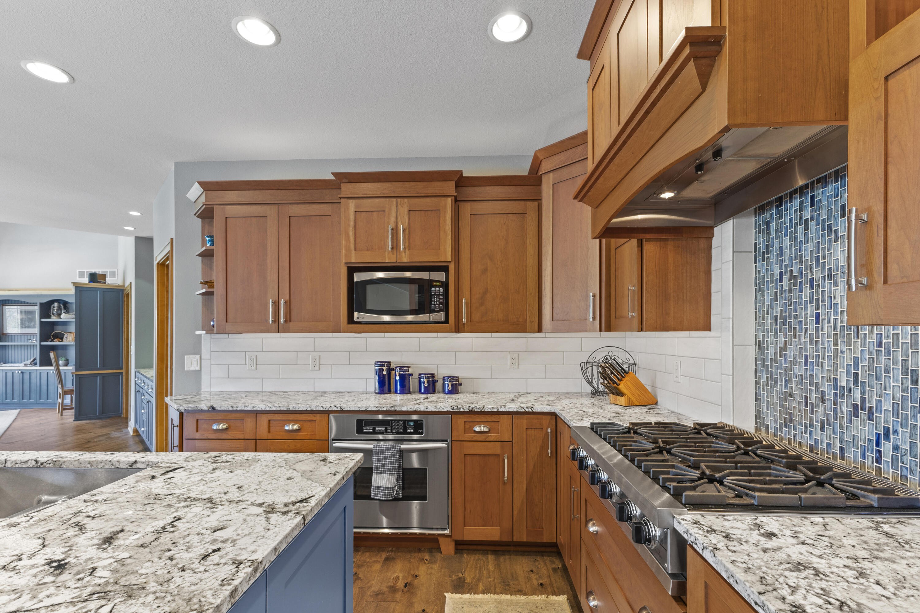 Wisconsin Lake Home for sale (MLS#: 1917726) at 5122  Alexander Dr, in Caledonia, Wisconsin. (18 of 62)