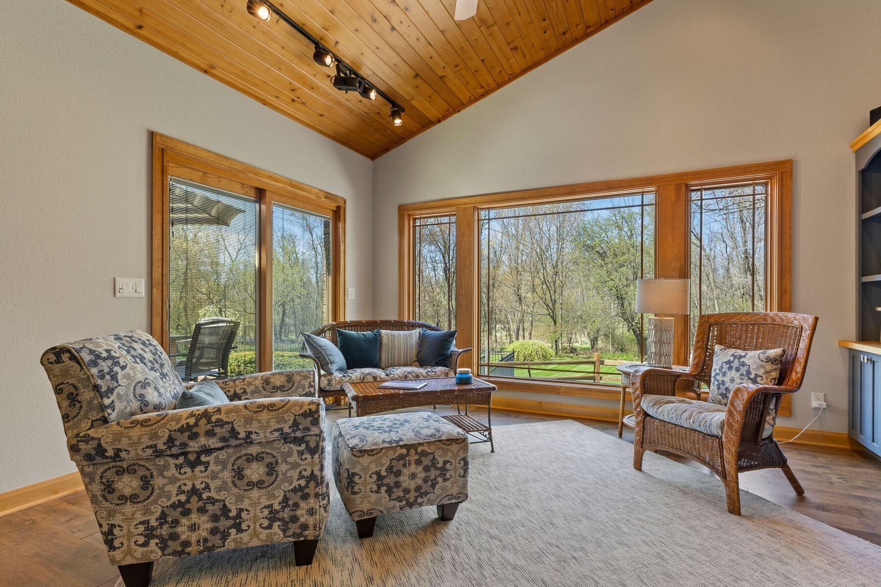 Wisconsin Lake Home for sale (MLS#: 1917726) at 5122  Alexander Dr, in Caledonia, Wisconsin. (23 of 62)