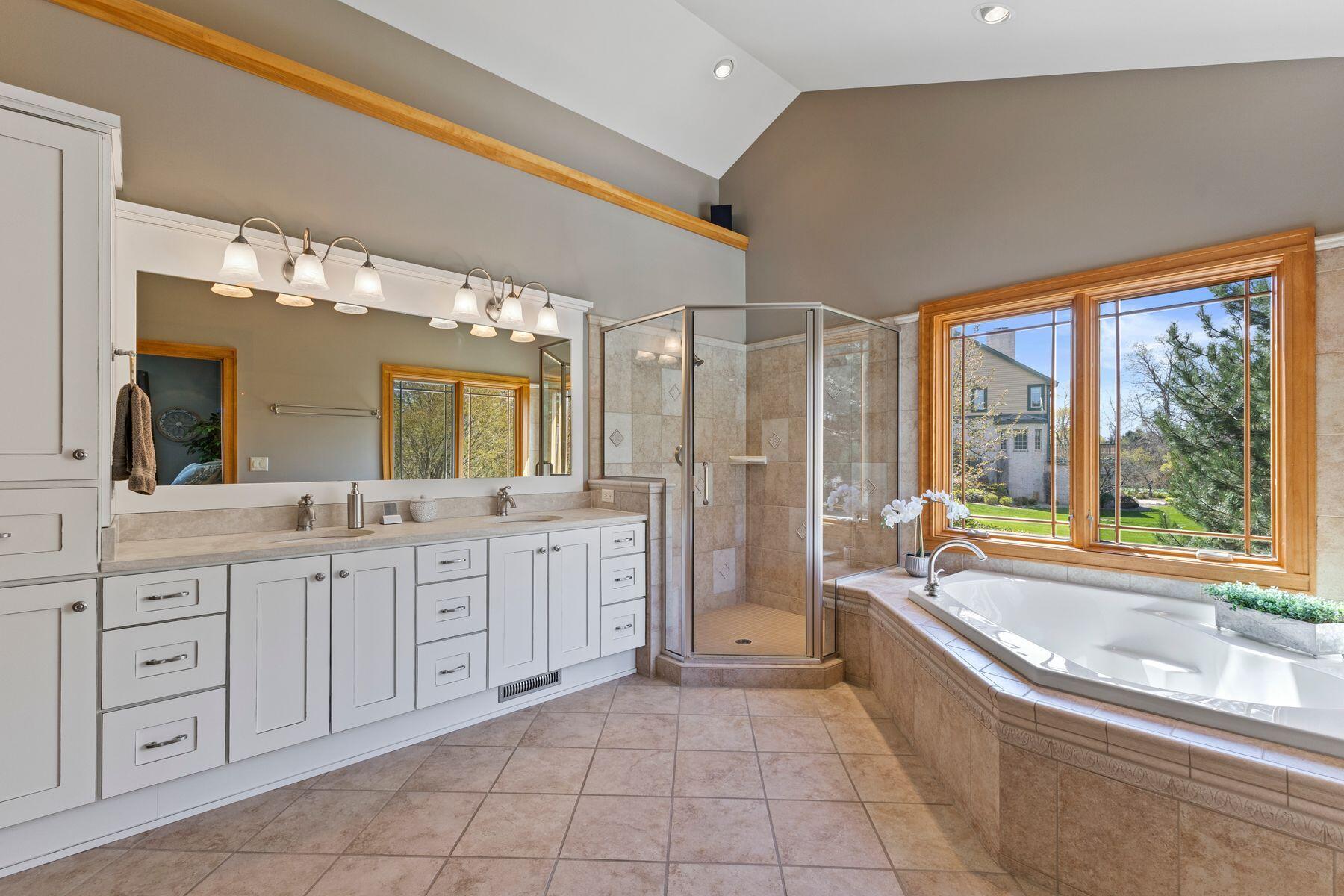Wisconsin Lake Home for sale (MLS#: 1917726) at 5122  Alexander Dr, in Caledonia, Wisconsin. (28 of 62)