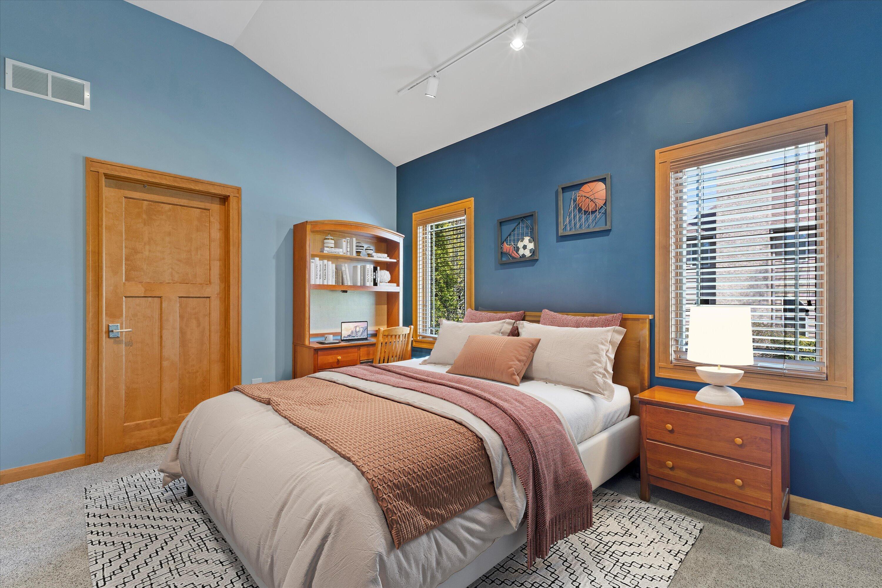 Wisconsin Lake Home for sale (MLS#: 1917726) at 5122  Alexander Dr, in Caledonia, Wisconsin. (34 of 62)