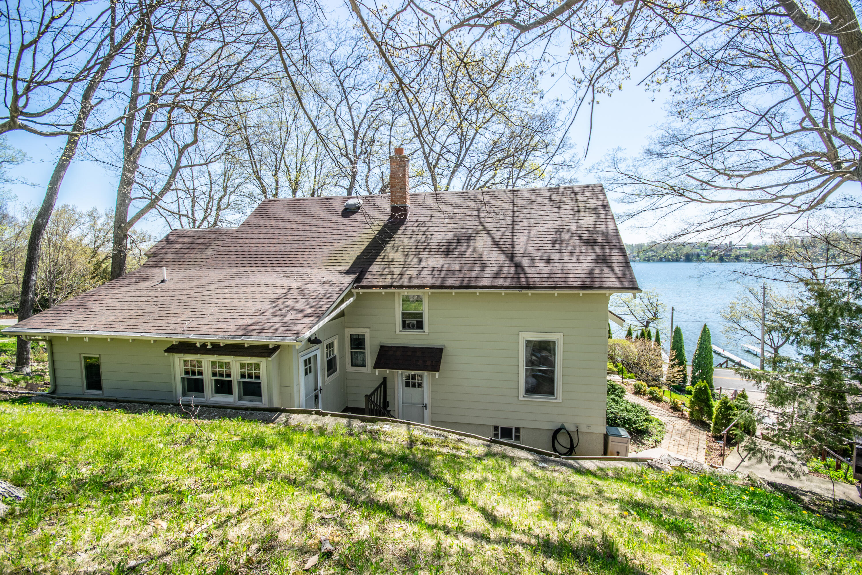Wisconsin Lake Home for sale (MLS#: 1917752) at 4975  State Highway 144 -, in West Bend, Wisconsin. (28 of 46)