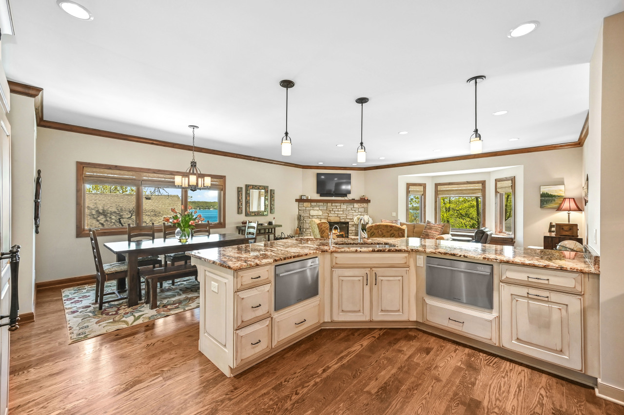 Wisconsin Lake Home for sale (MLS#: 1917830) at N1849  Greenland Rd, in Linn, Wisconsin. (17 of 50)