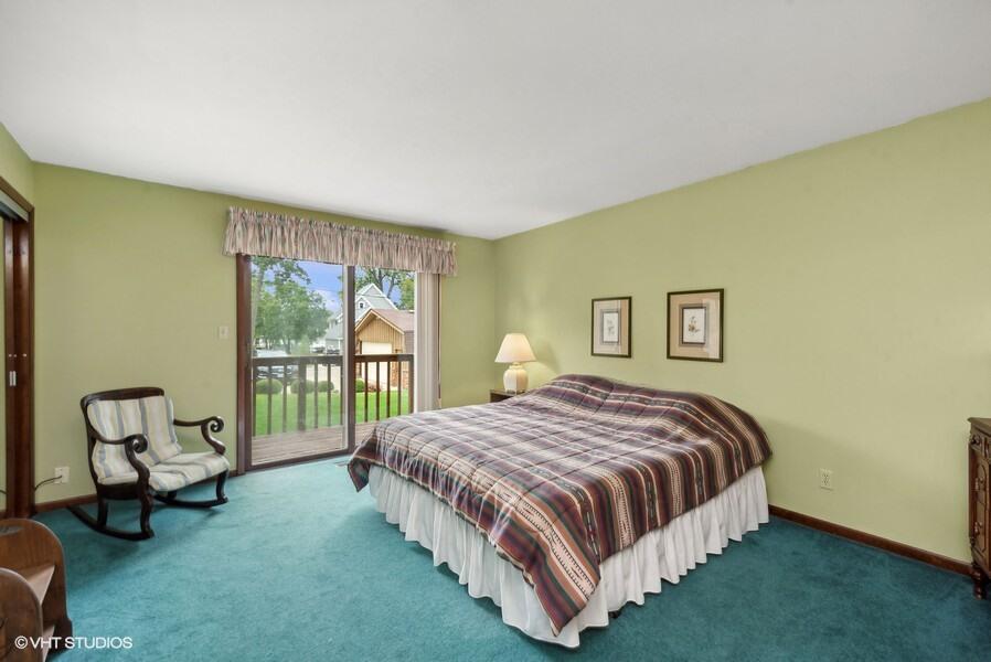 Wisconsin Lake Home for sale (MLS#: 1917840) at 2805  Knollcrest Dr, in Burlington, Wisconsin. (16 of 20)