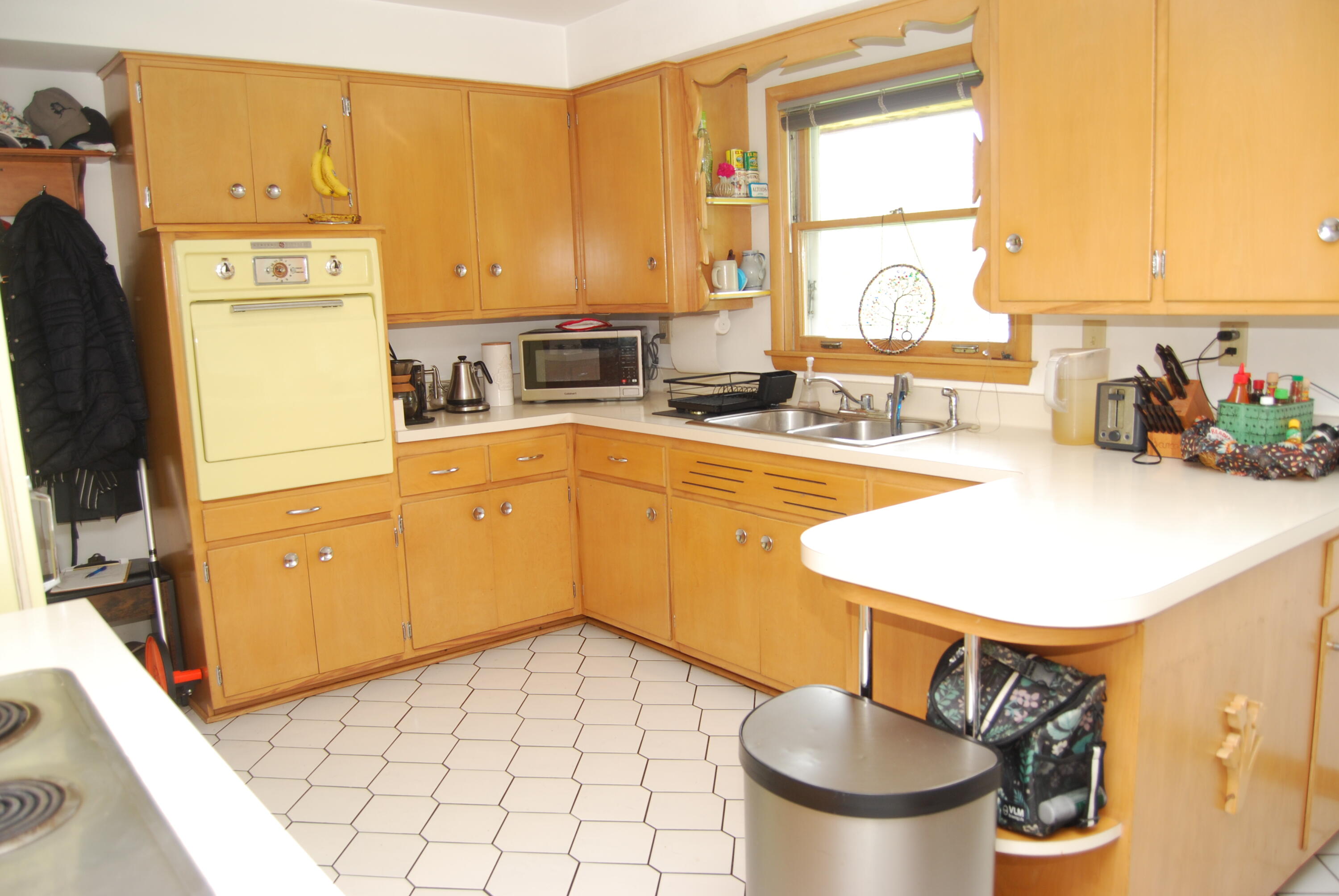 Wisconsin Lake Home for sale (MLS#: 1917853) at 3207  County Road W -, in Saukville, Wisconsin. (16 of 54)