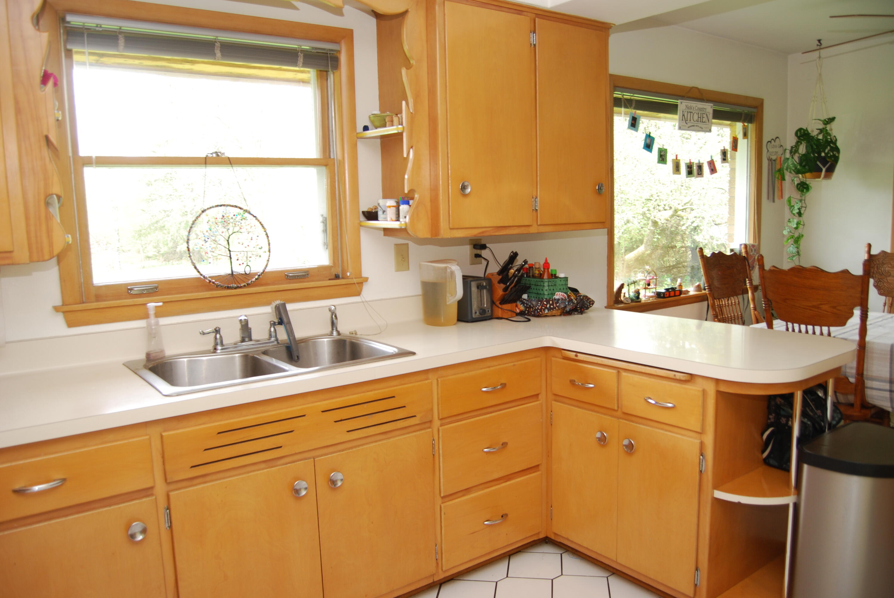 Wisconsin Lake Home for sale (MLS#: 1917853) at 3207  County Road W -, in Saukville, Wisconsin. (18 of 54)