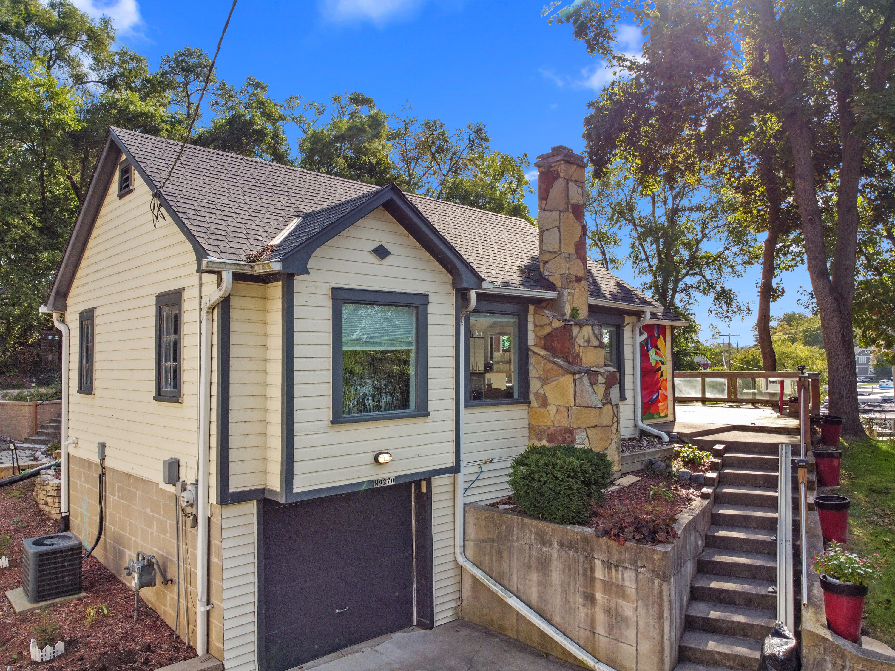 Wisconsin Lake Home for sale (MLS#: 1917895) at N9270  East Shore Rd, in East Troy, Wisconsin. (31 of 37)