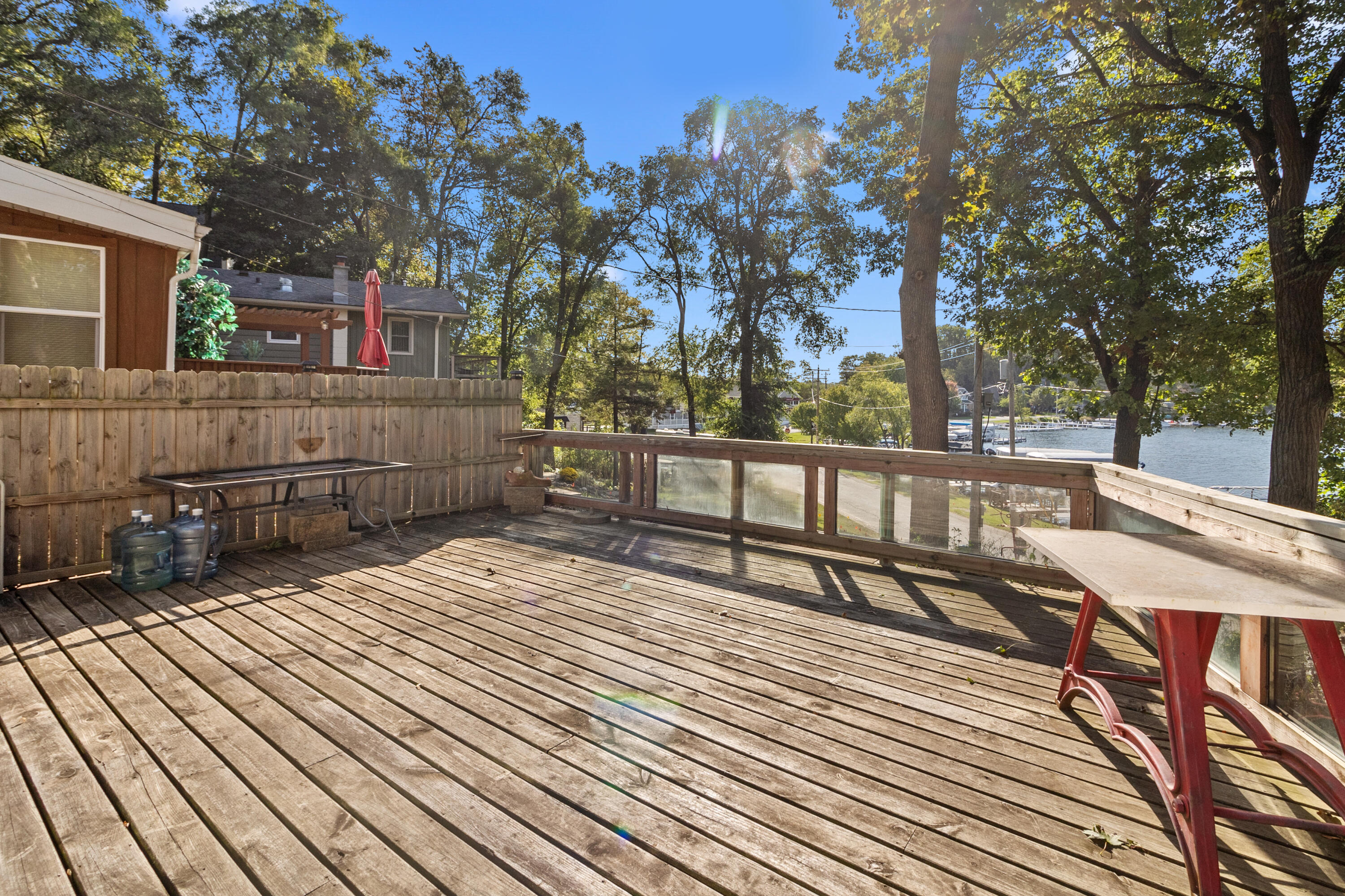 Wisconsin Lake Home for sale (MLS#: 1917895) at N9270  East Shore Rd, in East Troy, Wisconsin. (6 of 37)