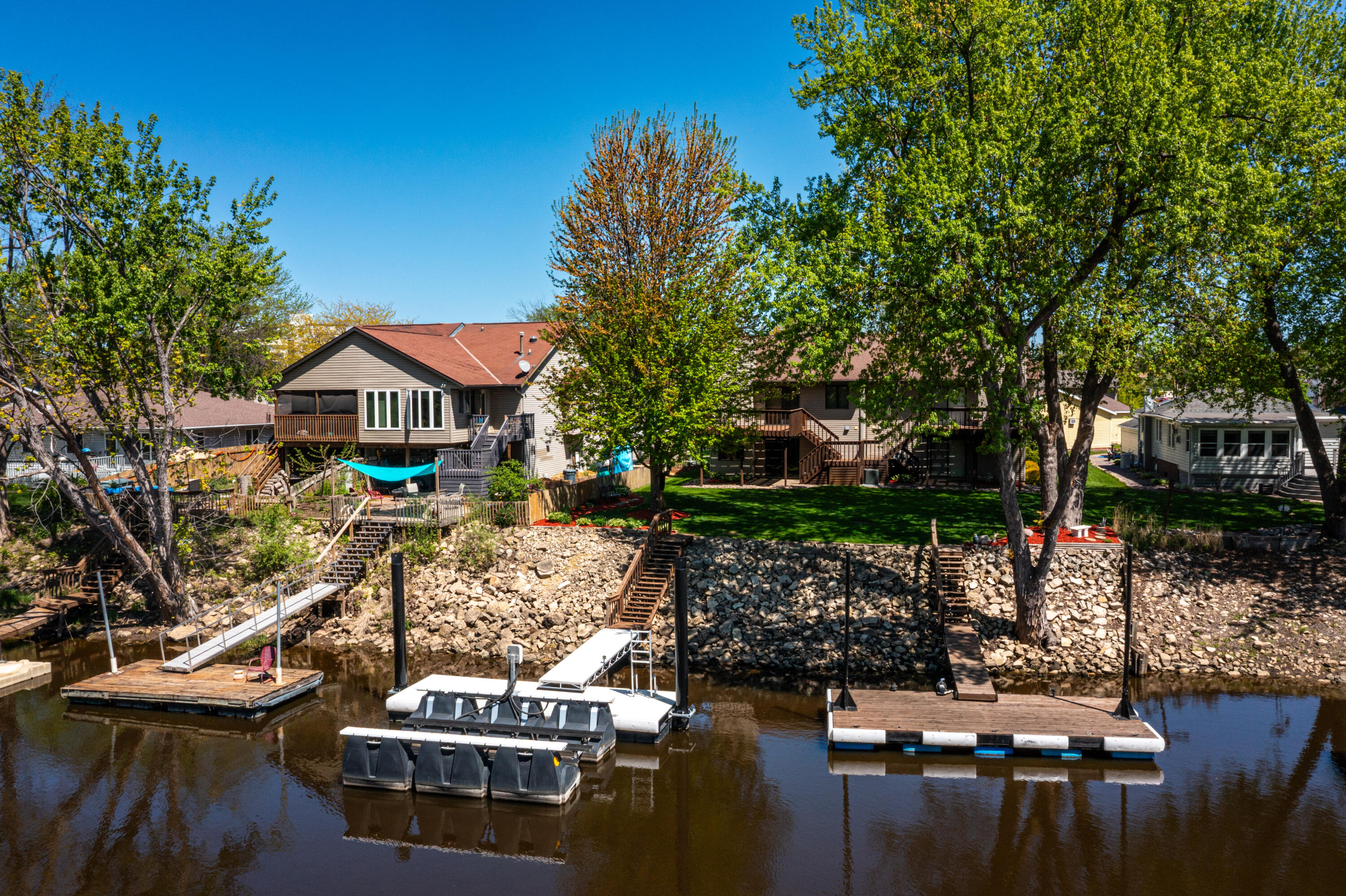 Wisconsin Lake Home for sale (MLS#: 1917911) at 206  WESTVIEW PL -, in La Crosse, Wisconsin. (1 of 46)