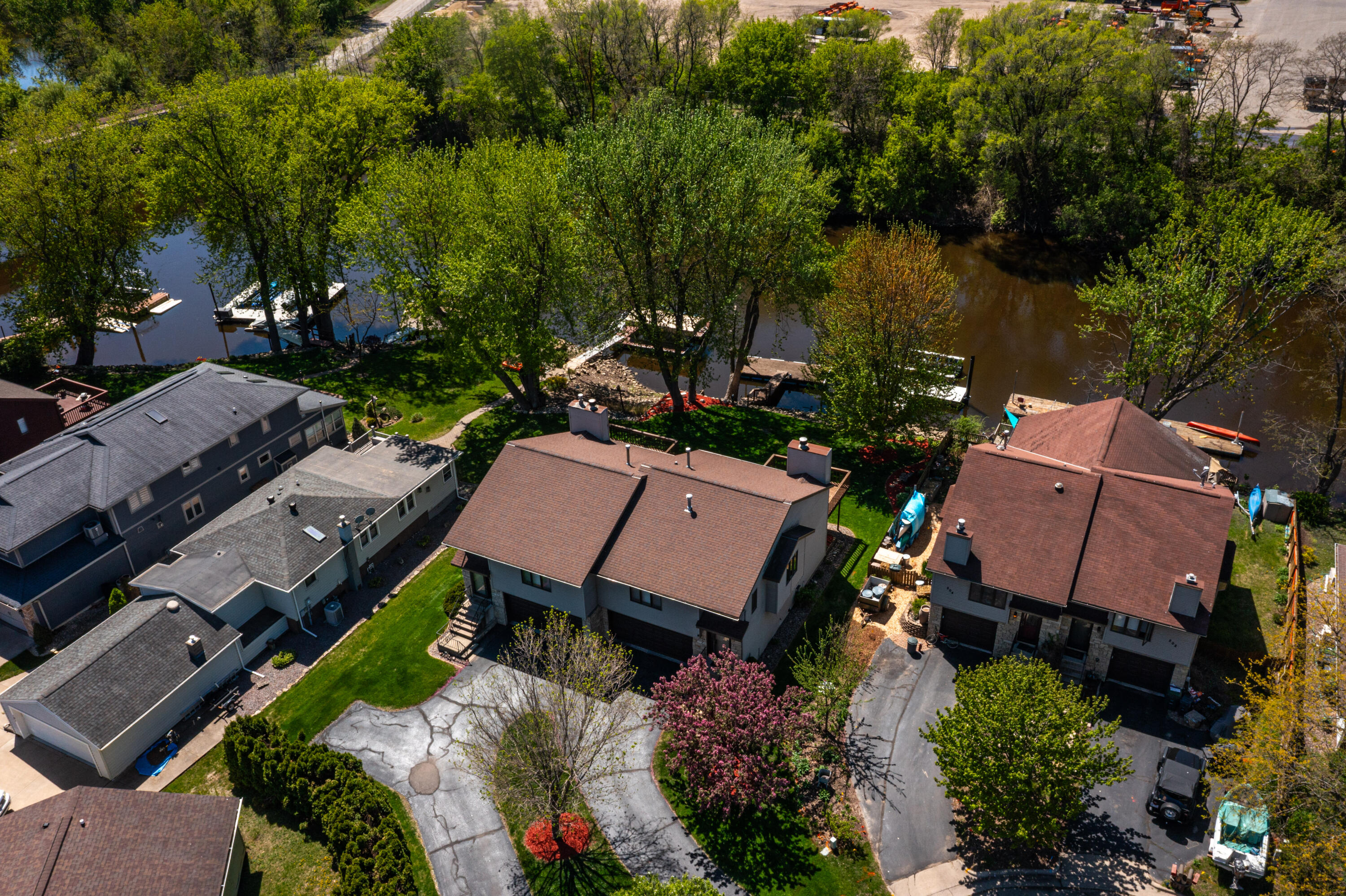 Wisconsin Lake Home for sale (MLS#: 1917911) at 206  WESTVIEW PL -, in La Crosse, Wisconsin. (41 of 46)