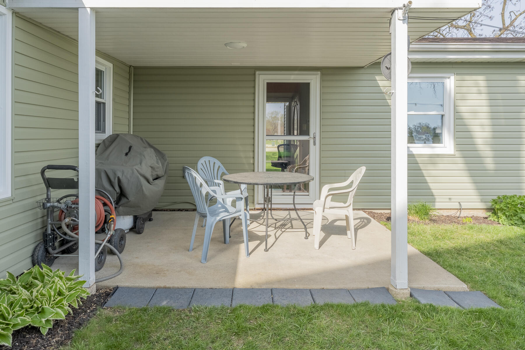 Wisconsin Lake Home for sale (MLS#: 1917934) at 544 N Cogswell Dr, in Salem Lakes, Wisconsin. (6 of 25)