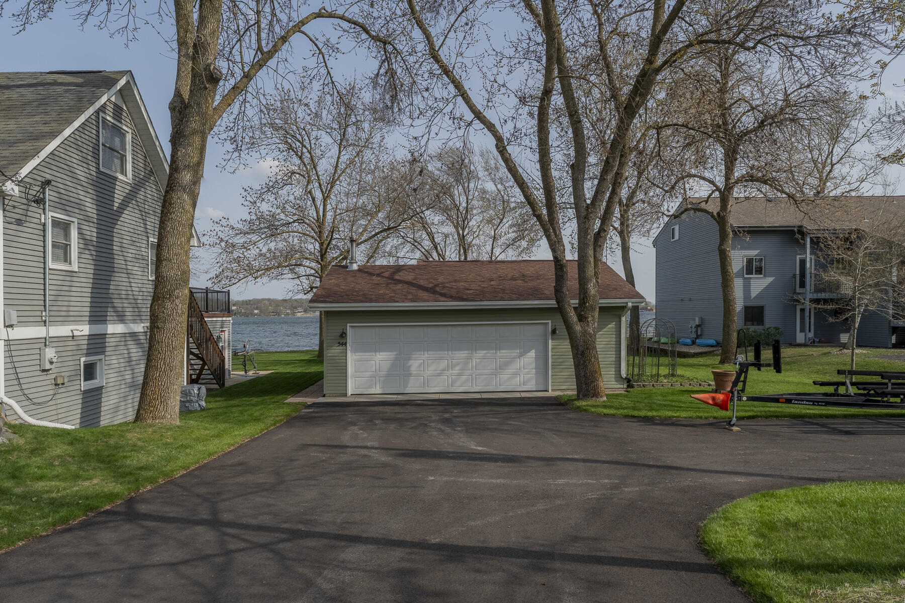 Wisconsin Lake Home for sale (MLS#: 1917934) at 544 N Cogswell Dr, in Salem Lakes, Wisconsin. (9 of 25)