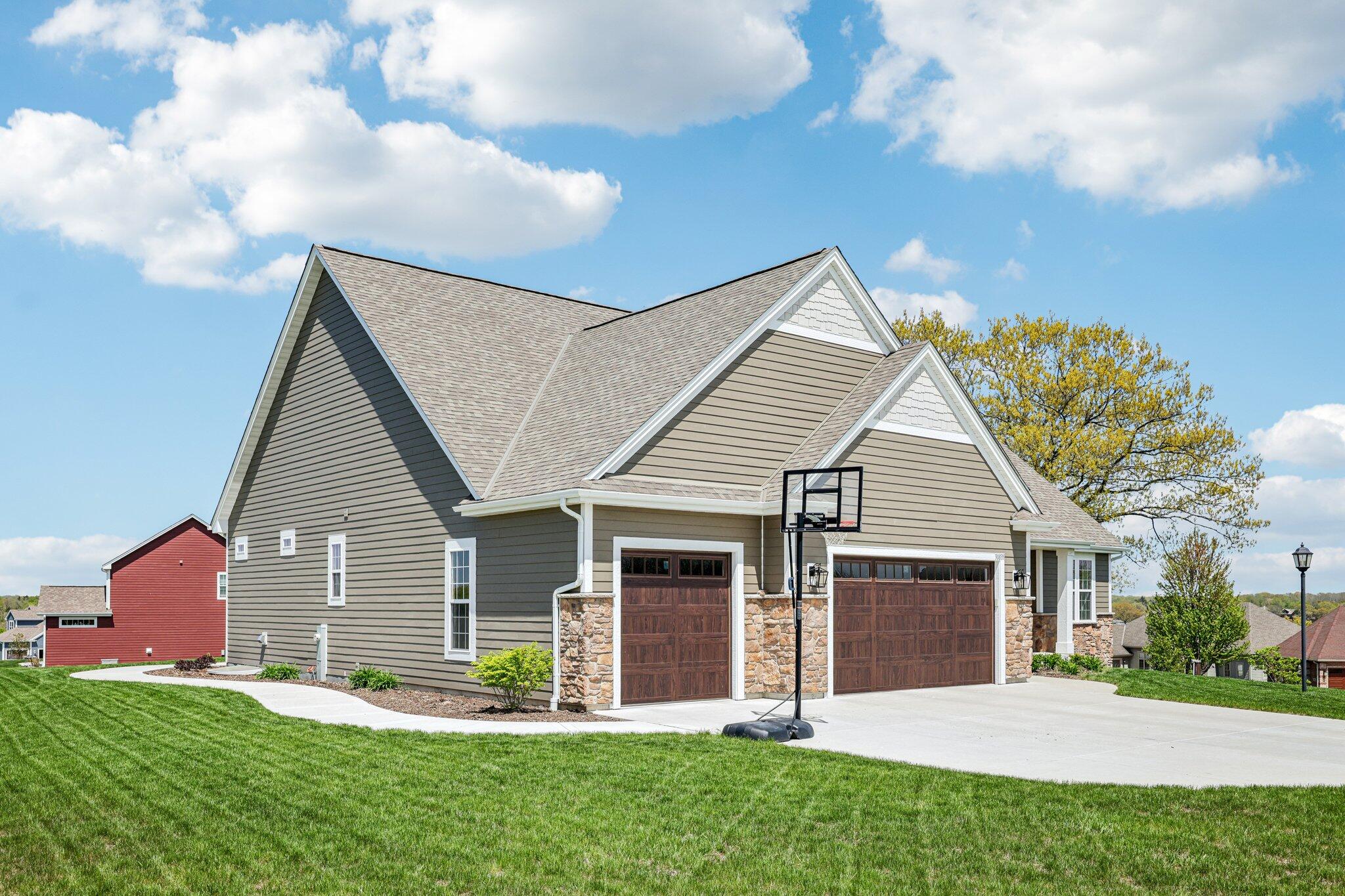 Wisconsin Lake Home for sale (MLS#: 1918013) at 30835  Morning View Cir, in Waterford, Wisconsin. (40 of 42)